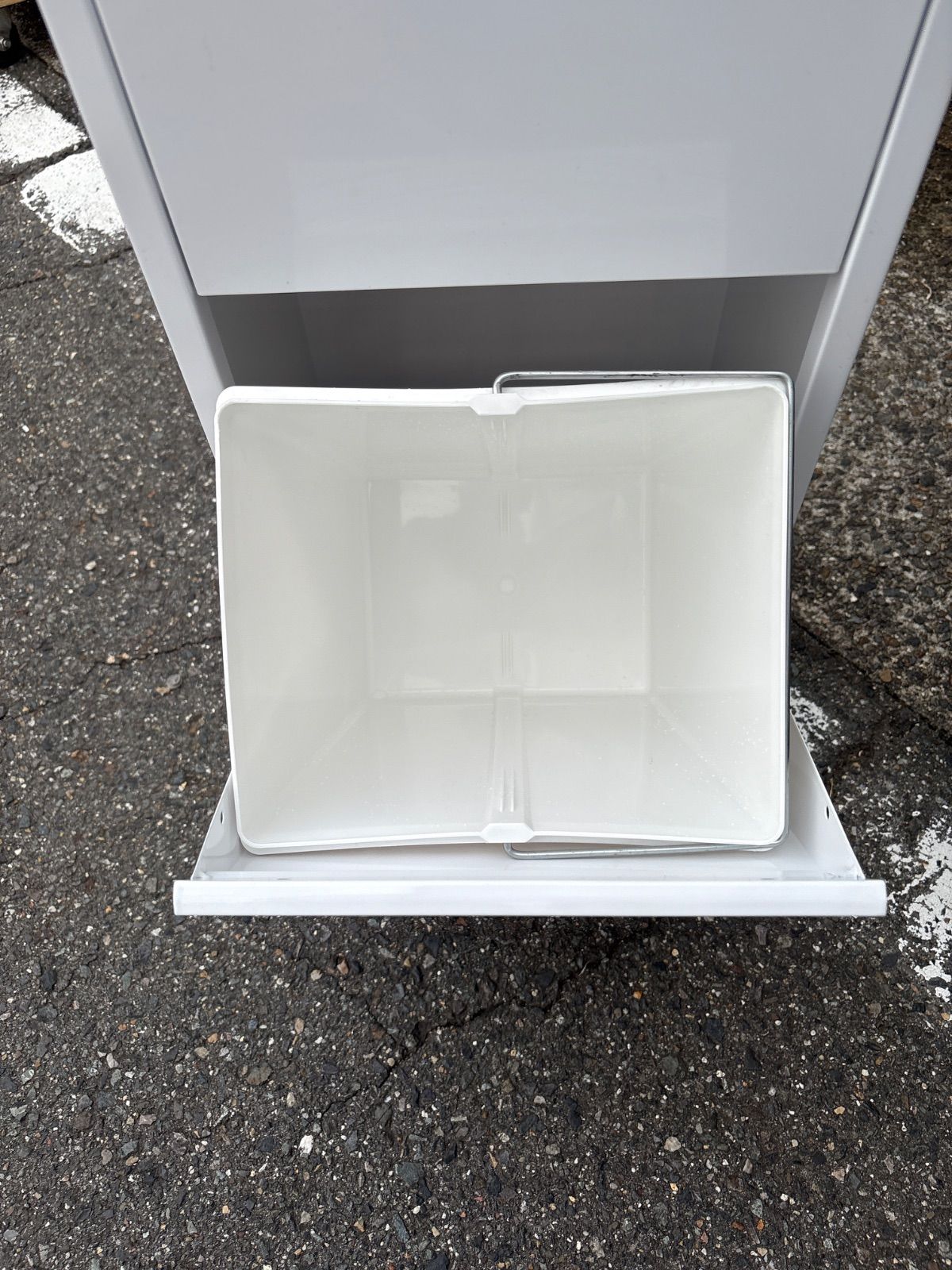 スリムダストボックス