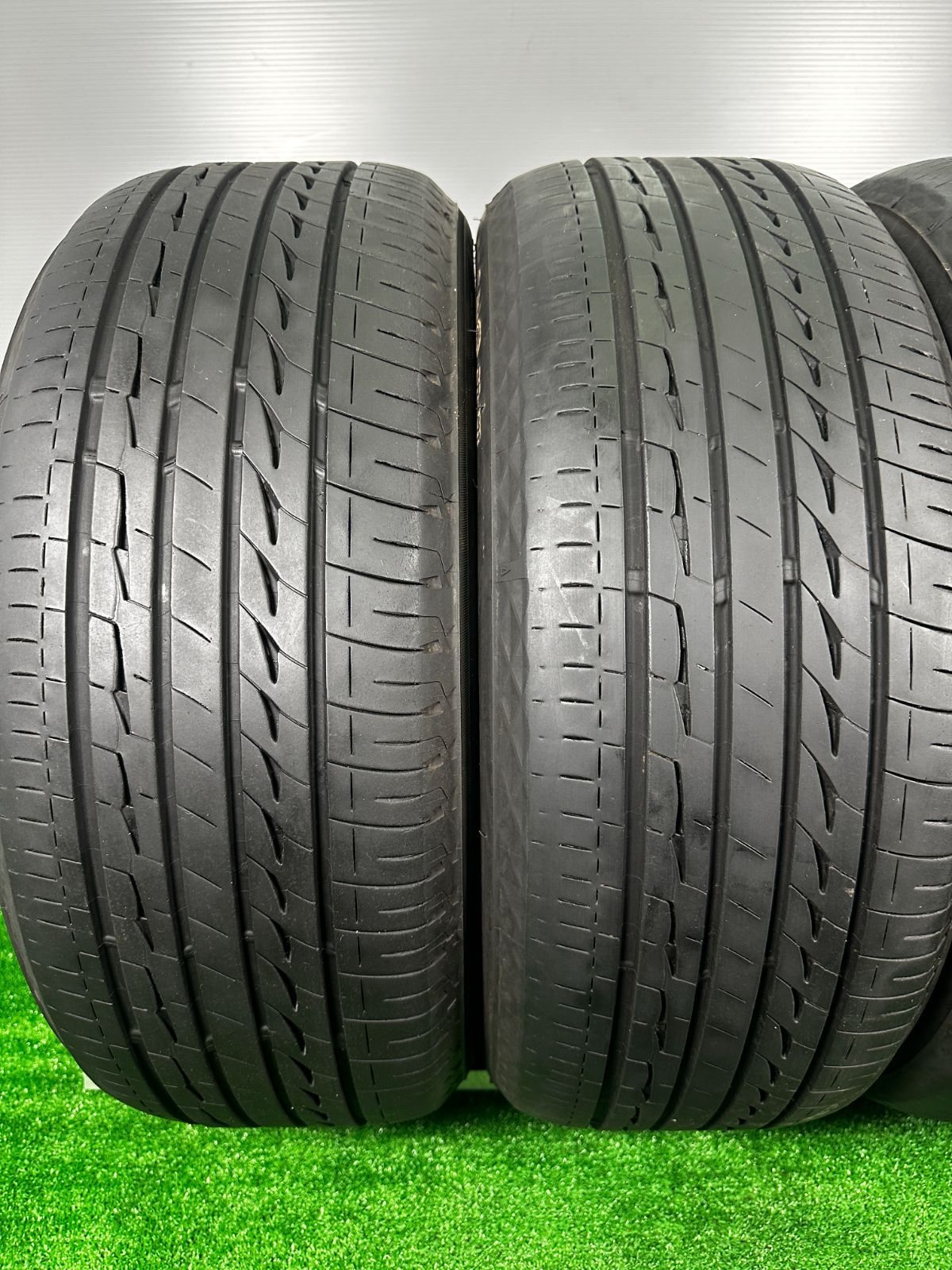 送料無料☆205/50R17 ブリヂストン REGNO 2019年製 4本 夏タイヤ