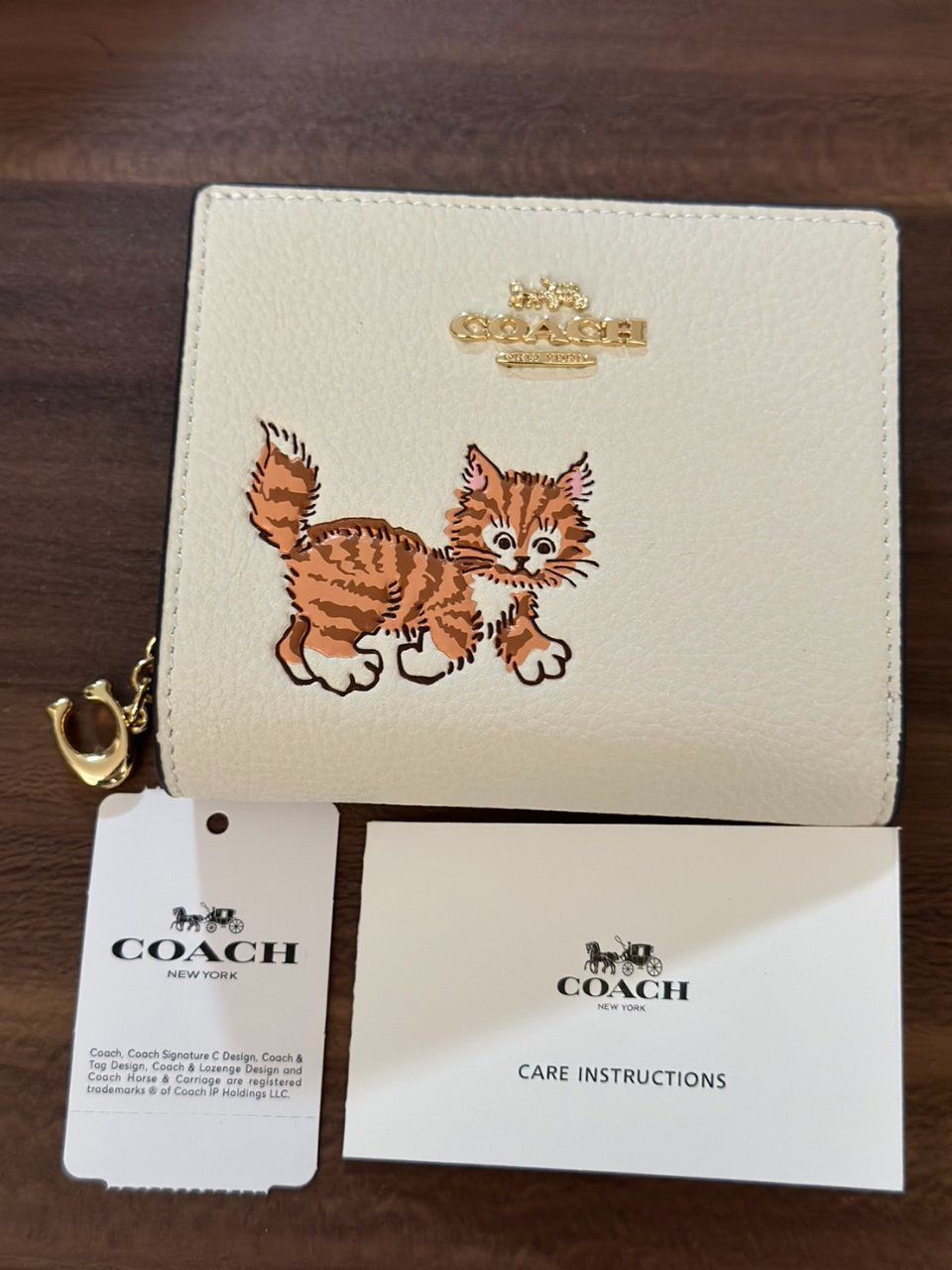 COACH◇新品・二つ折り財布◇ダンシング キトゥン/レアな猫柄(066c