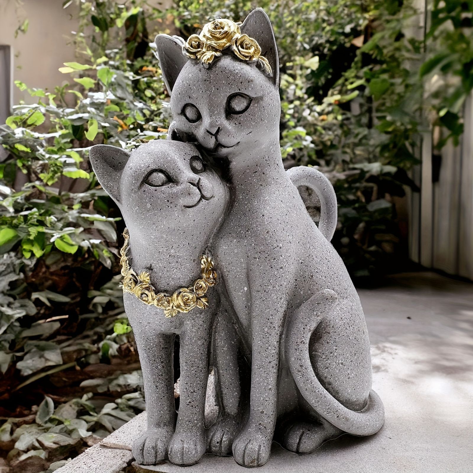 2匹の猫 カップル フィギュア 置物 かわいい 20cm 樹脂像 グレー