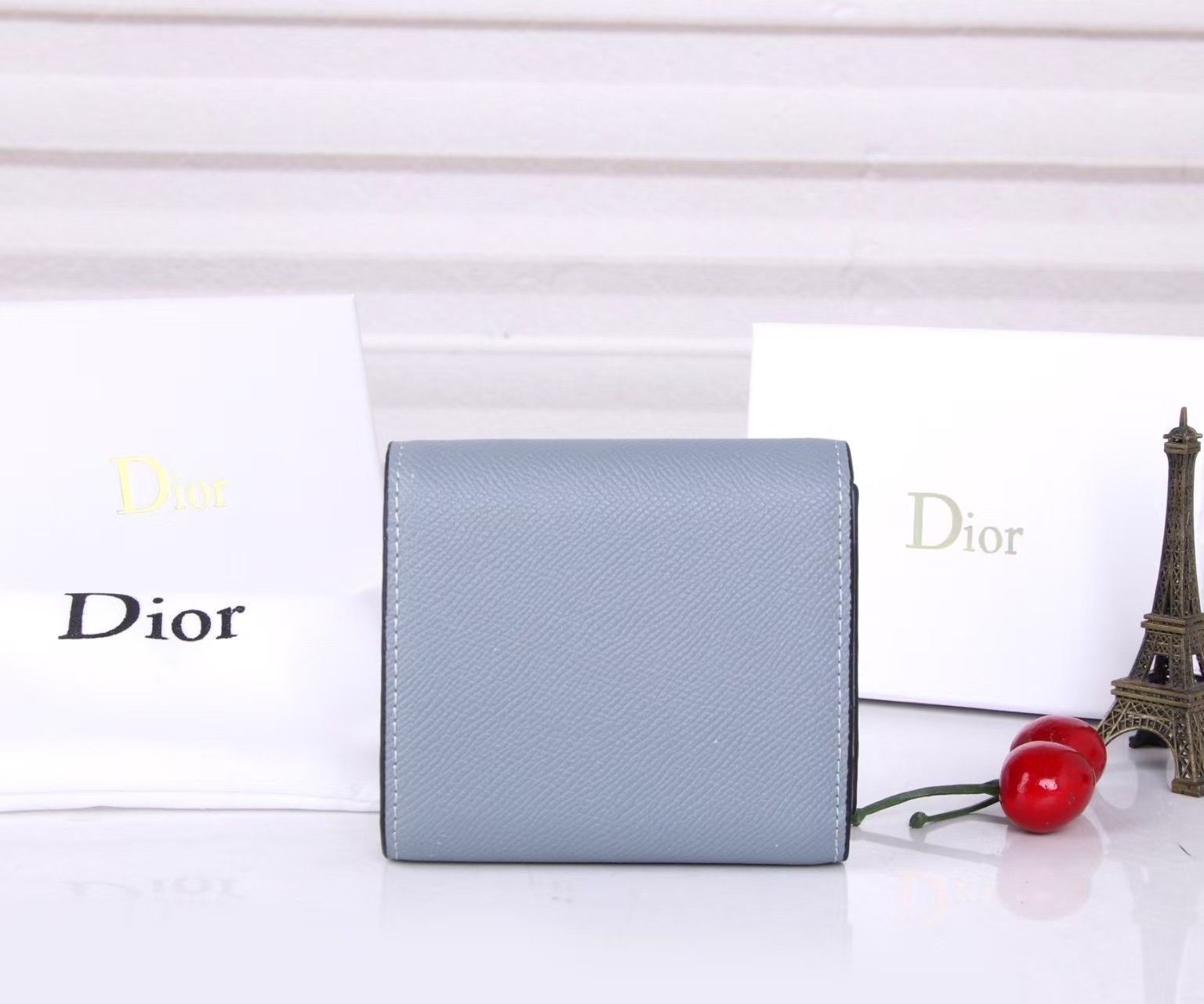 新品未使用 DIOR 財布[本日特価|新品未使用品] - メルカリ