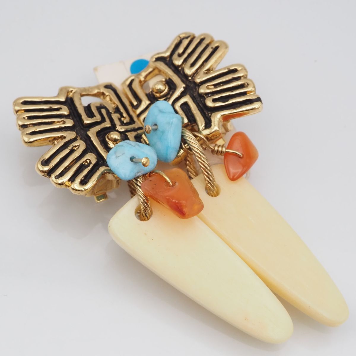 G213 Jean-Louis Scherrer ジャンルイシェレル イヤリング スイングチャーム ゴールド デザイン コスチュームジュエリ