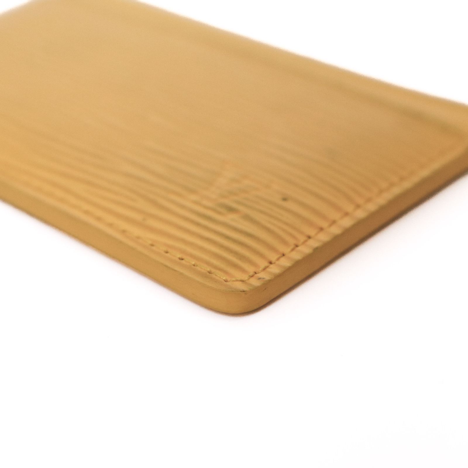 ルイヴィトン カードケース ポルトカル プル エピ サンフラワー M81065