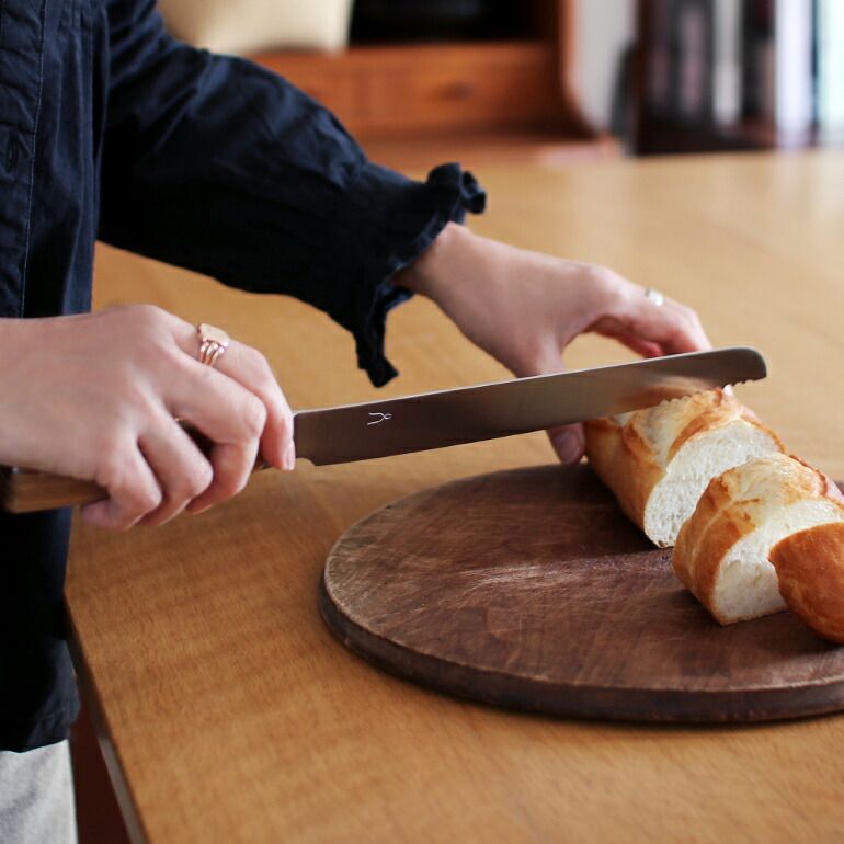 刃渡り23cm なめらかな切れ味