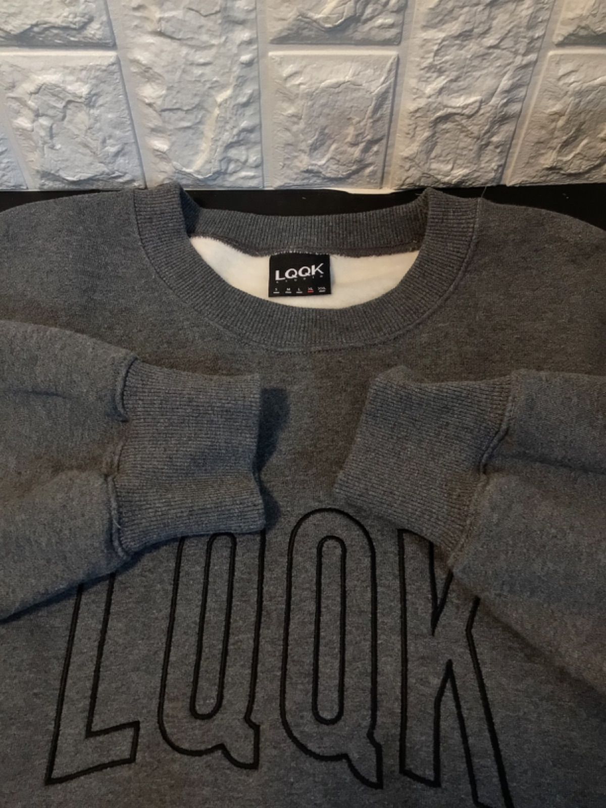 新品L■LQQK Studio Camber Arc Logo Crewneck 新品□LQQK Studio Camber Arc Logo Crewneck