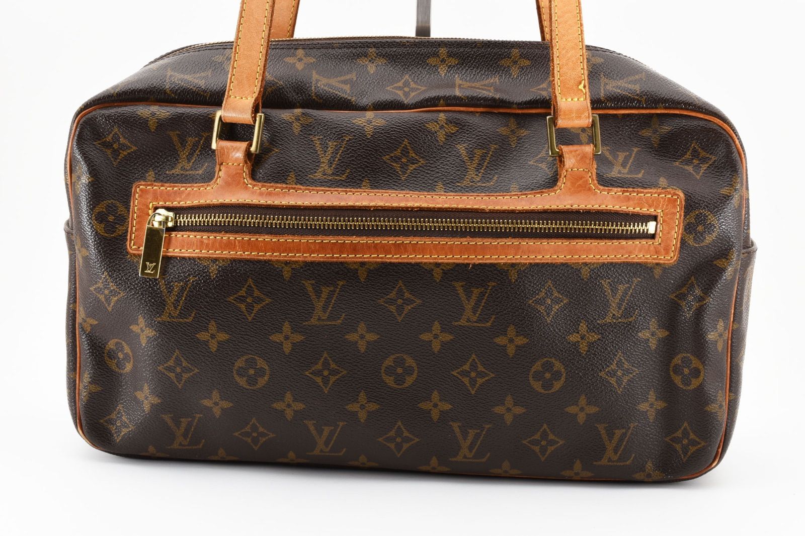 VUITTON モノグラム トートバッグ　シテGM ルイ ヴィトン モノグラム シテ GM