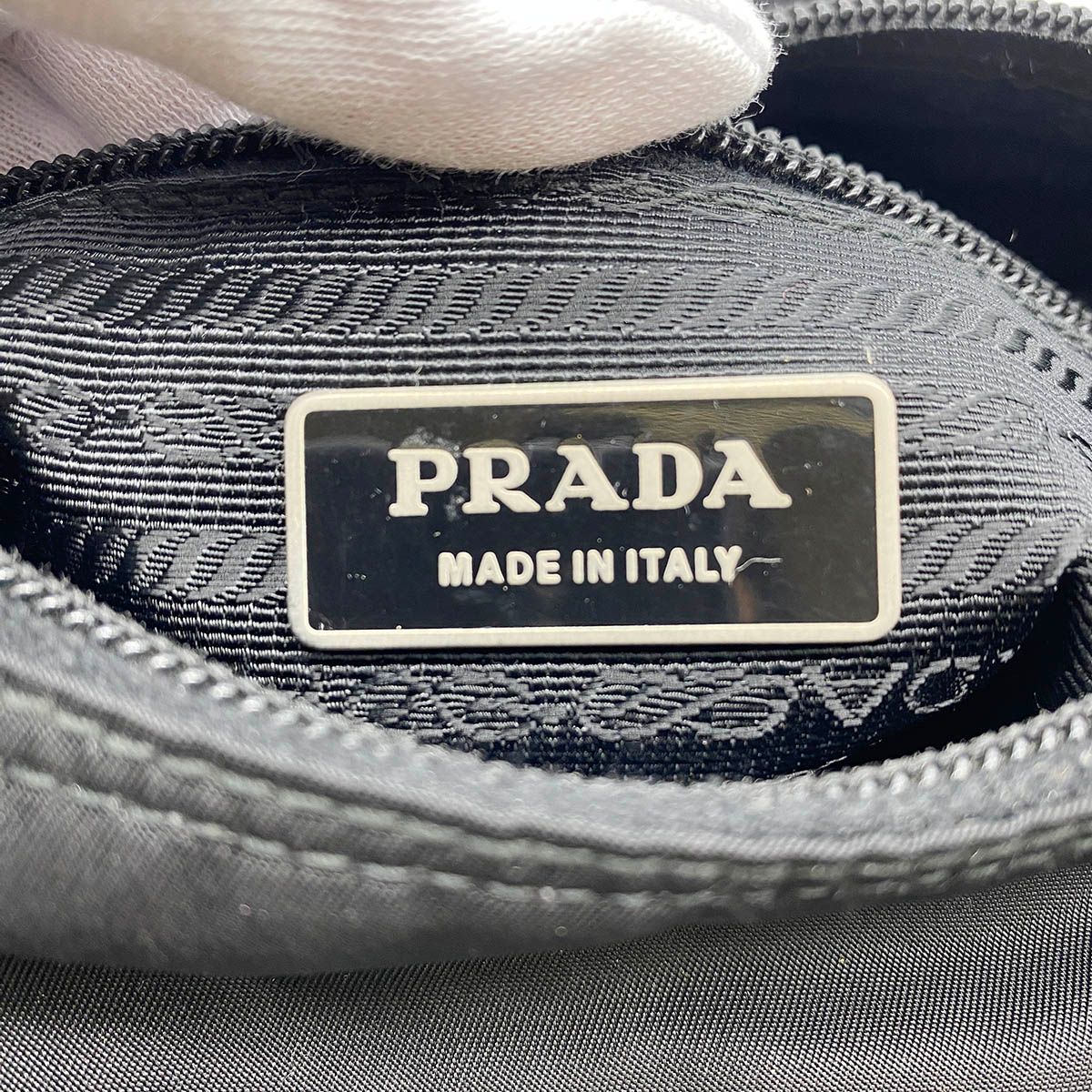 PRADA【プラダ】 ショルダーバッグ 斜め掛け ナイロン ブラック ベルト