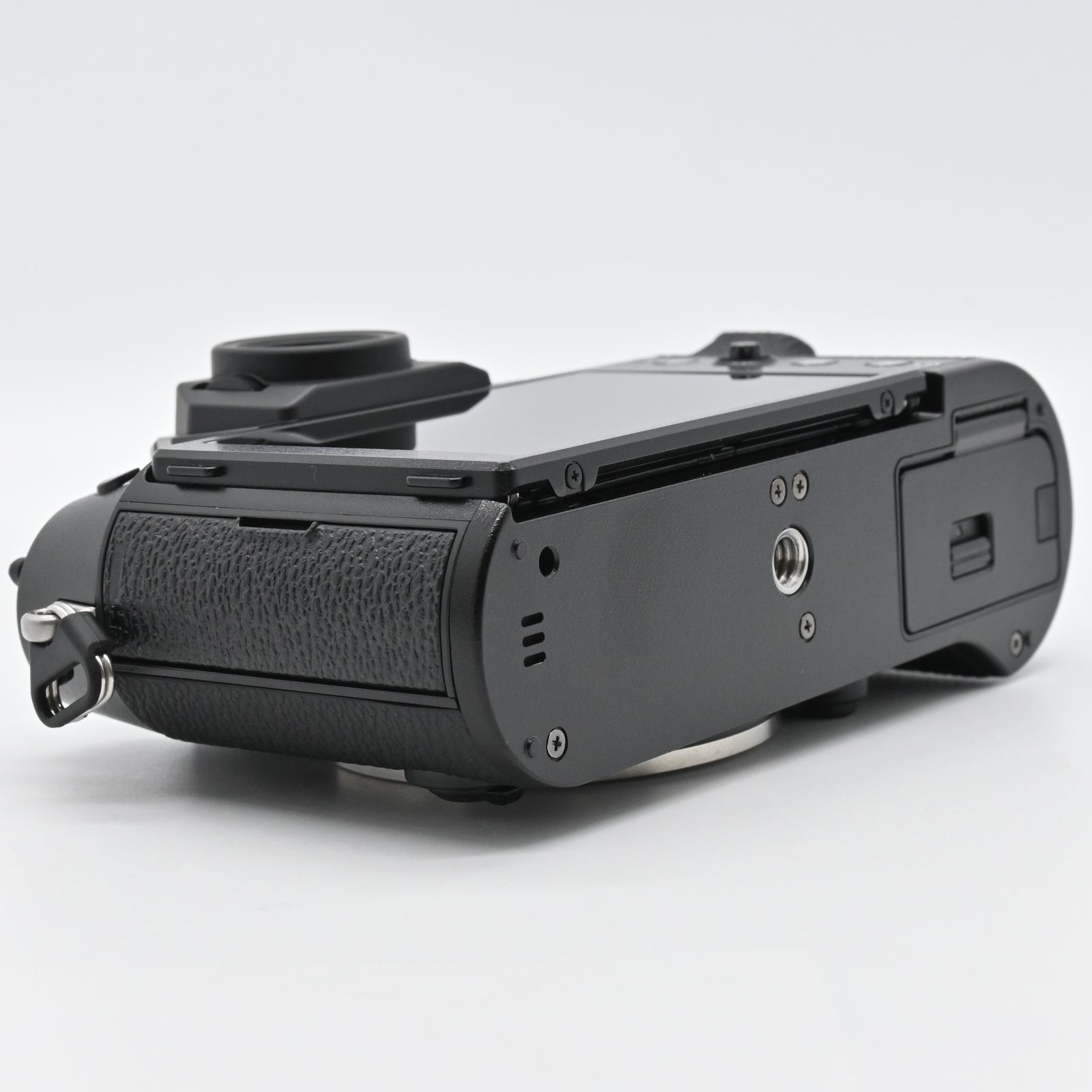 ☆ほぼ新☆FUJIFILM X-T50 ボディ ブラック ショット数 220回  