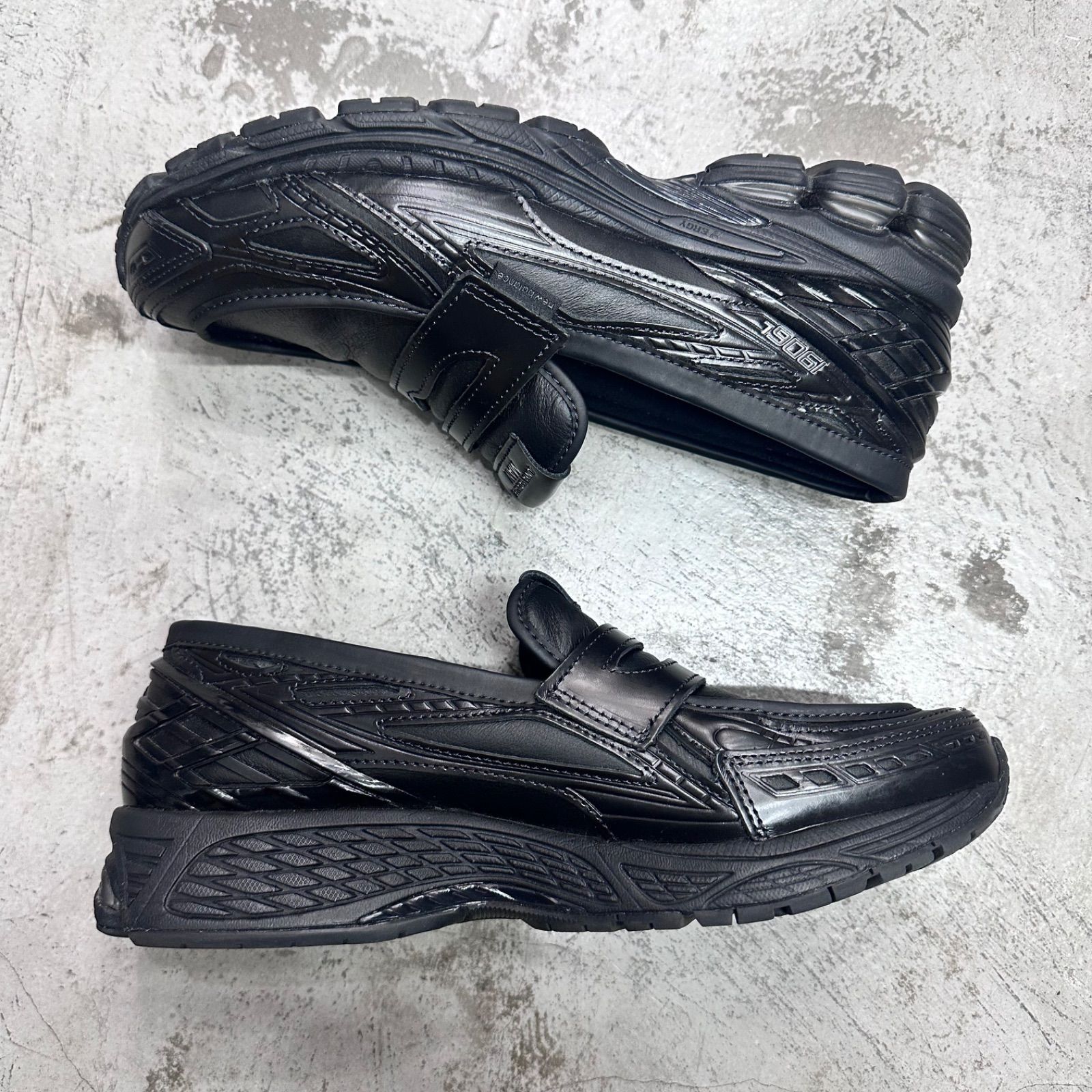【新品同様】バッファロー　ジュンヤワタナベ別注　厚底　スニーカー　ファー　黒 New Balance × JUNYA WATANABE MAN 1906L ローファー スニーカー