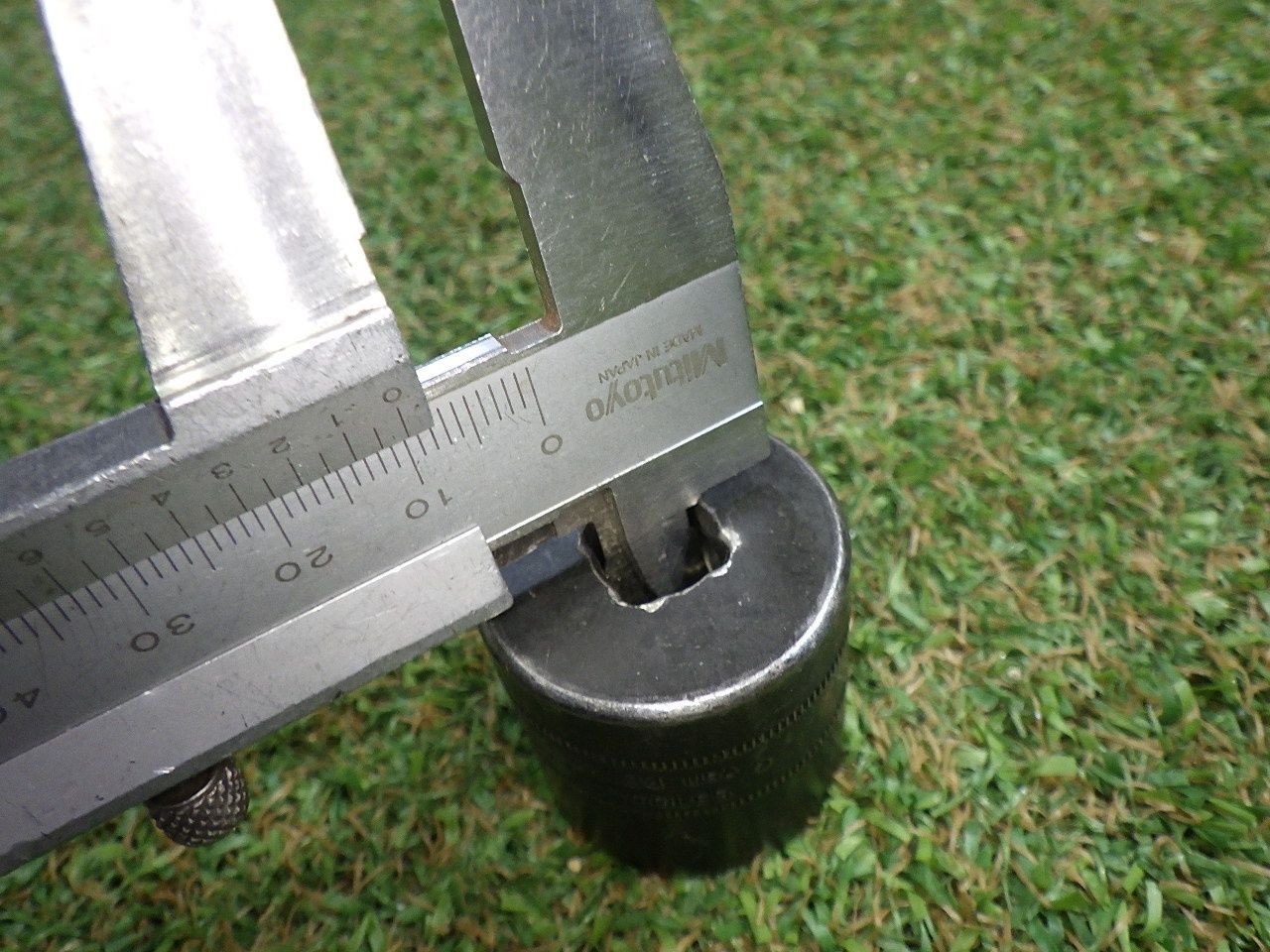 ホルダー付 工具