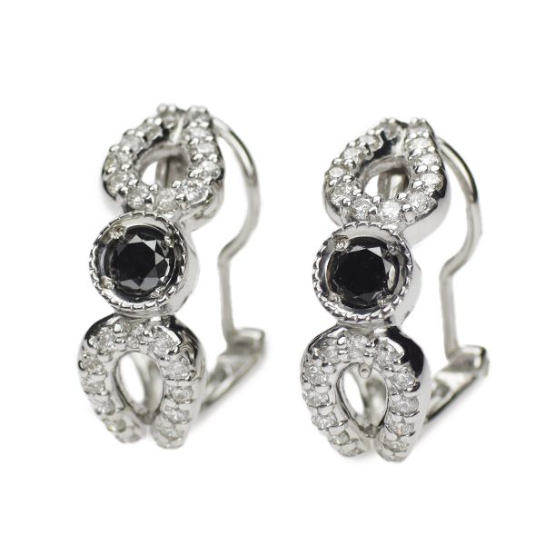 専用JE40★高級 ブラックダイヤモンド0.9ct K18WG ピアス JE40☆高級 ブラックダイヤモンド0.9ct K18WG ピアスの通販 by