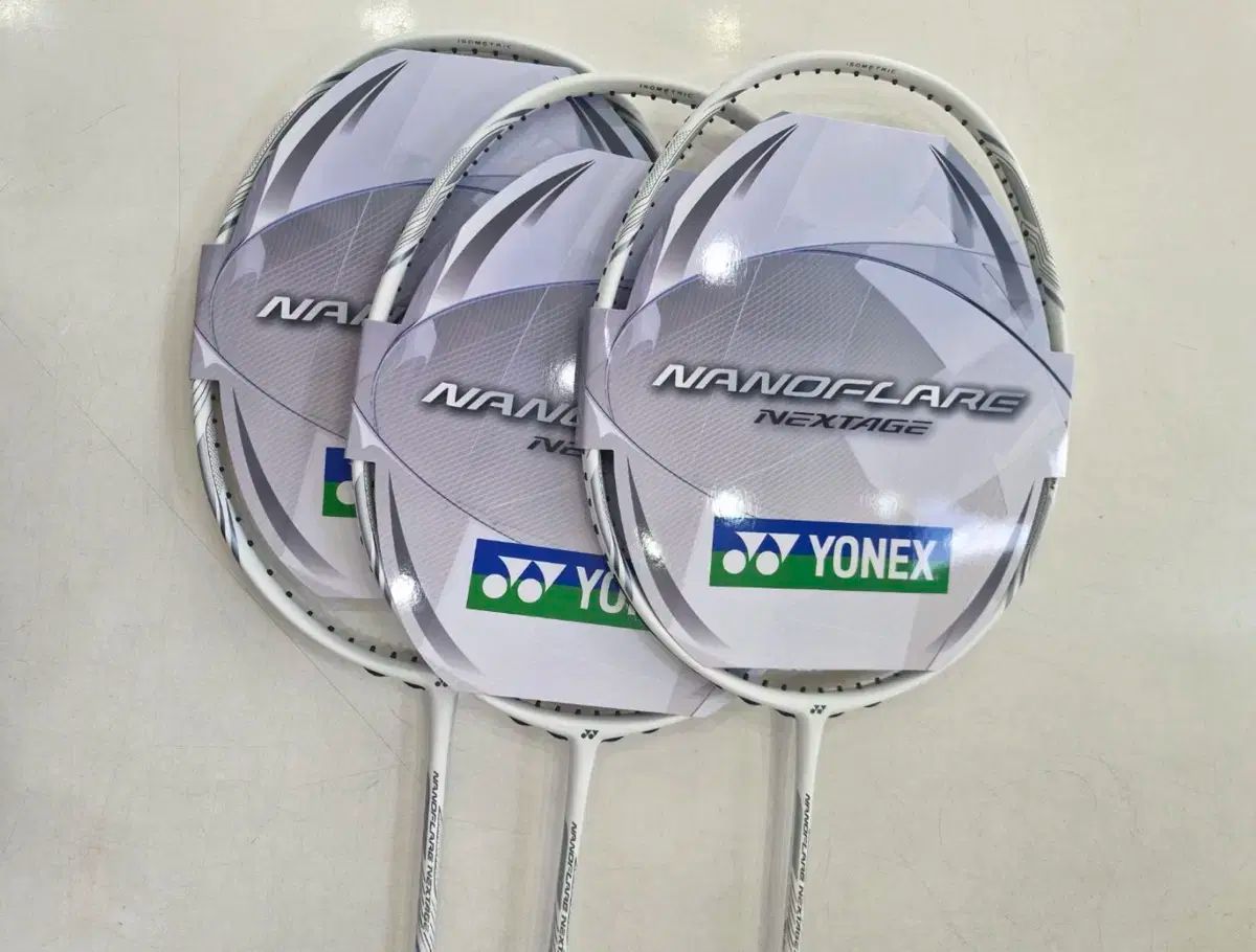 ヨネックス YONEX NANOFLARE₍ナノフ ネクステージ 4U