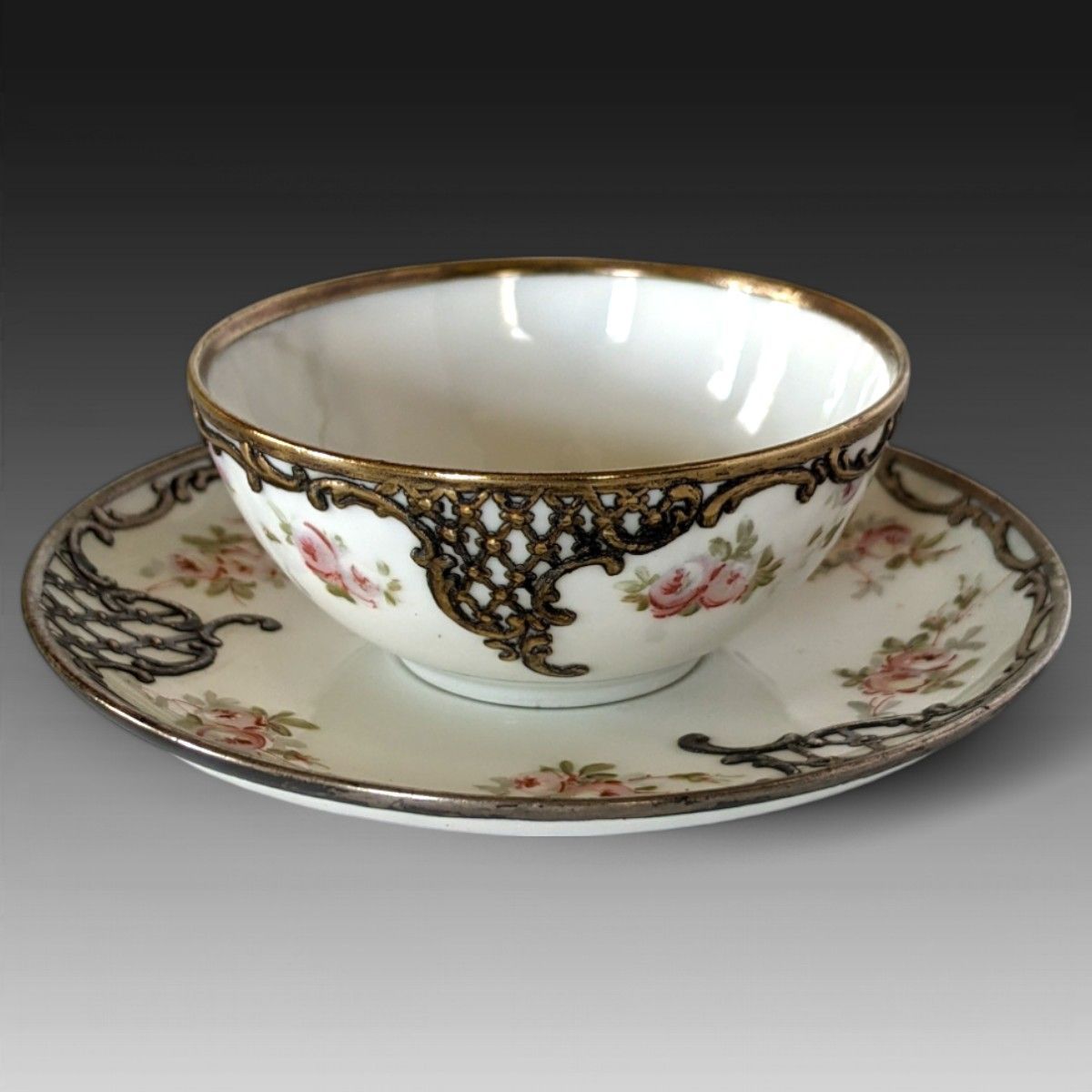 シルバーオーバーレイ カップ＆ソーサー