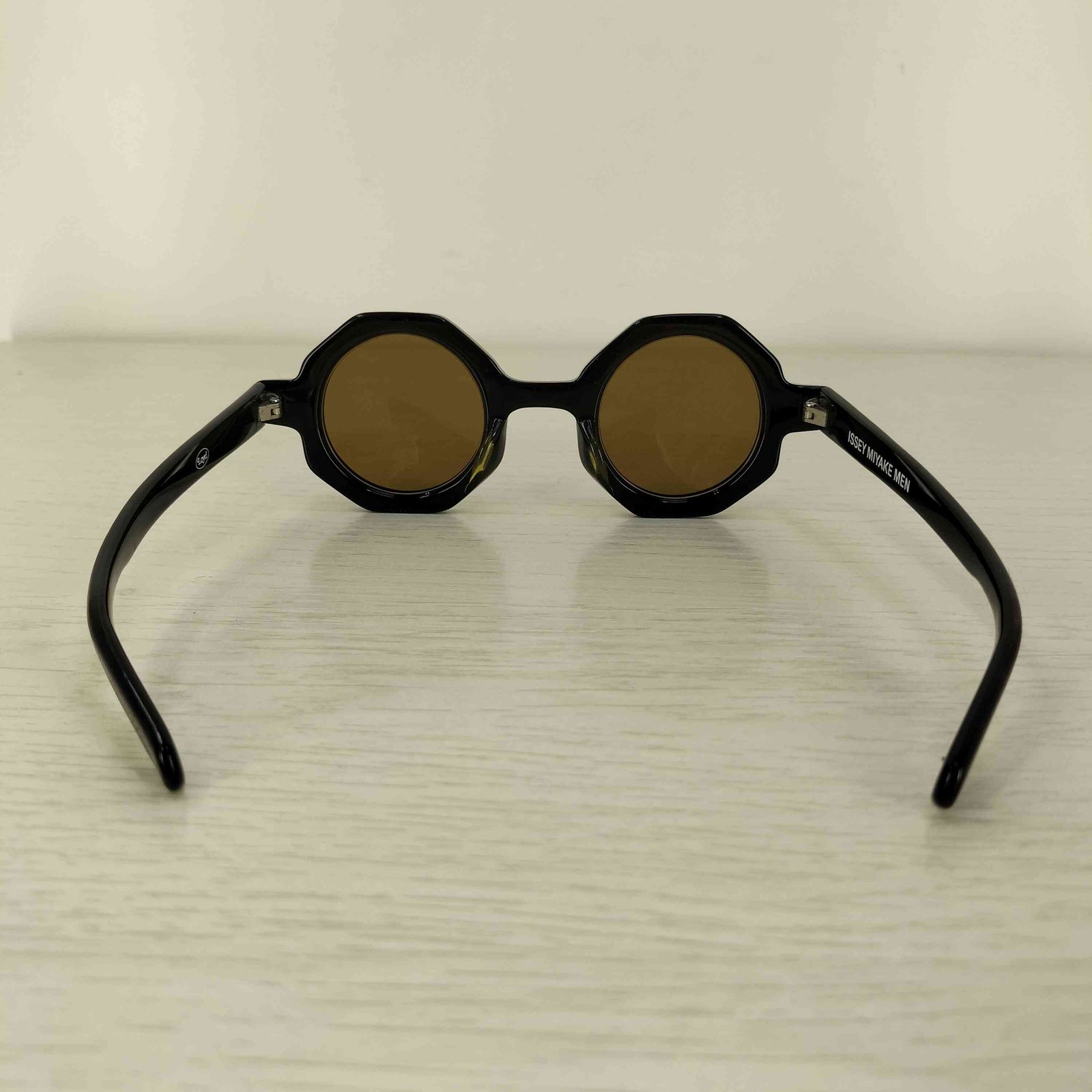イッセイミヤケメン ISSEY MIYAKE MEN ×Opticien Loyd オプティシァン 
