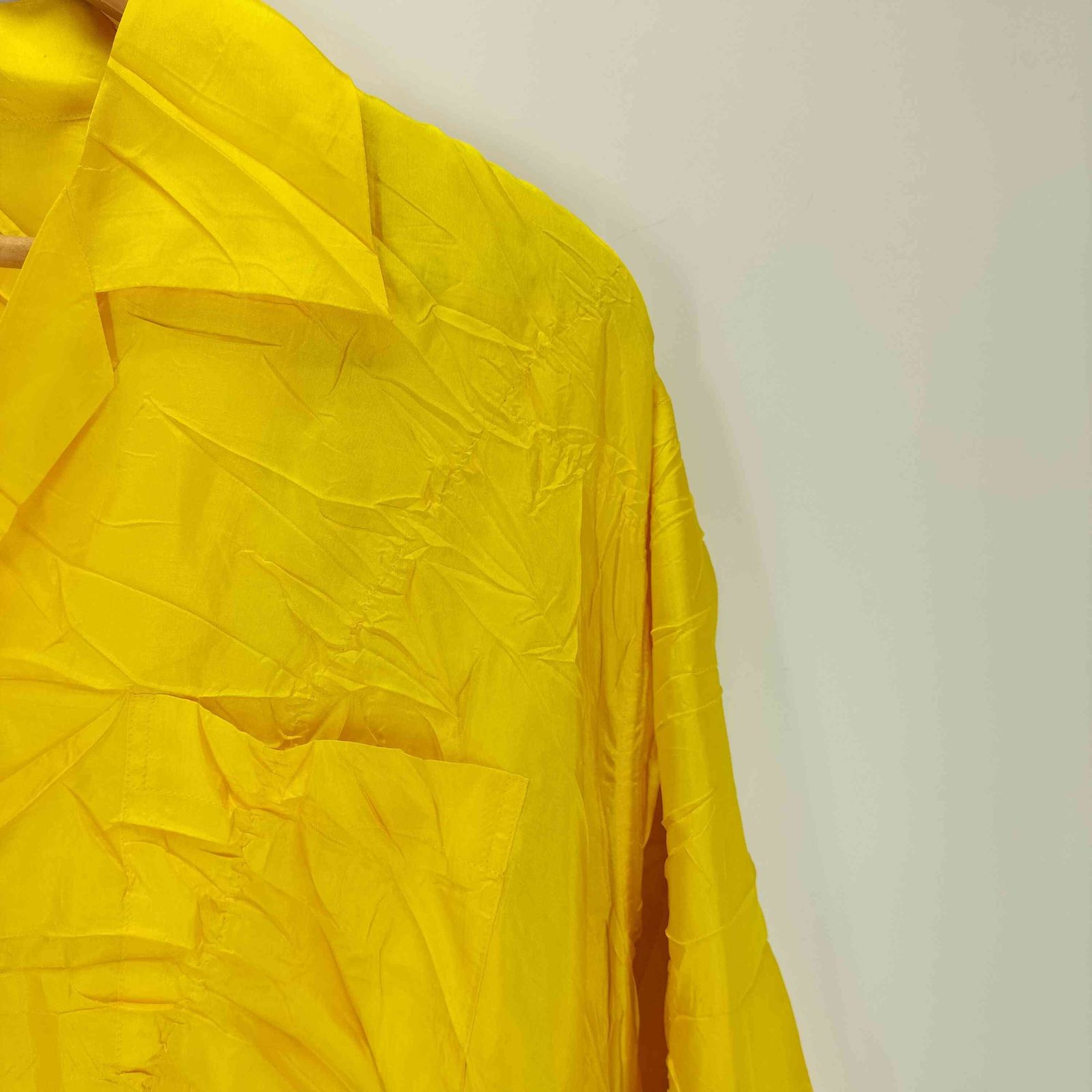美品 イッセイミヤケ シワ加工 プリーツ サイドスリット シャツ 長袖 イッセイミヤケメンISSEY MIYAKE MEN シワプリーツ長袖シャツ