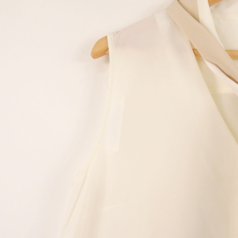 FOXEY ホワイト パフスリーブ トップス 38 トップス – ページ – FOXEY 公式オンラインブティック