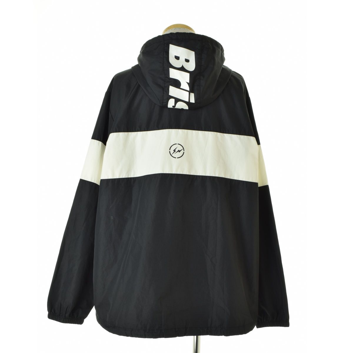 ジャケット・アウター TRAINING ANORAK SPONSORED BY FRGMT TRAINING ANORAK SPONSORED BY FRGMT