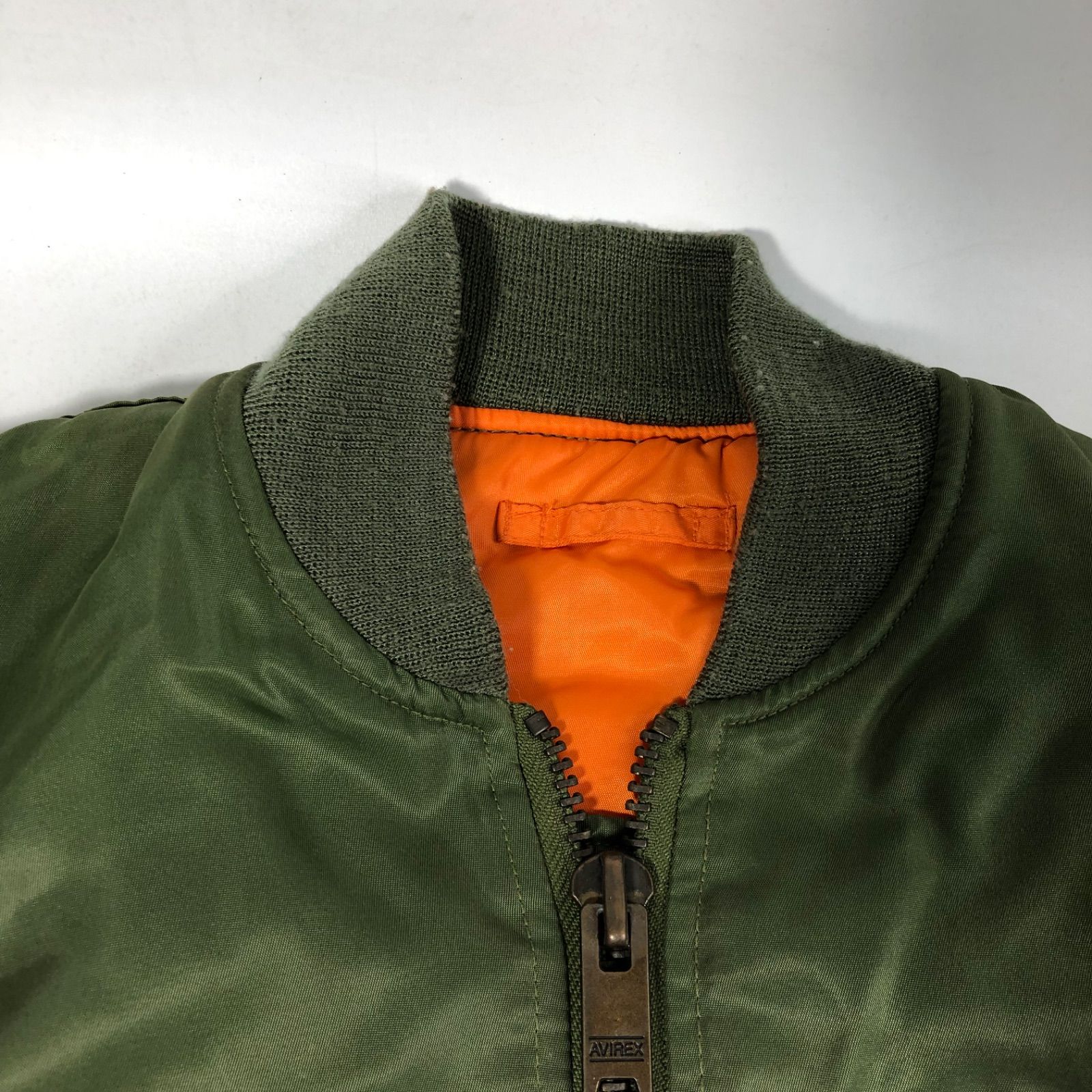 A 1016-9-5 AVIREX アヴィレックス アウター キッズ 130 MA-1 ESD-082 フライト ジャケット ジャンパー ブルゾン カーキ サイズ M 27115 身幅48 cm 肩幅38 着丈46
