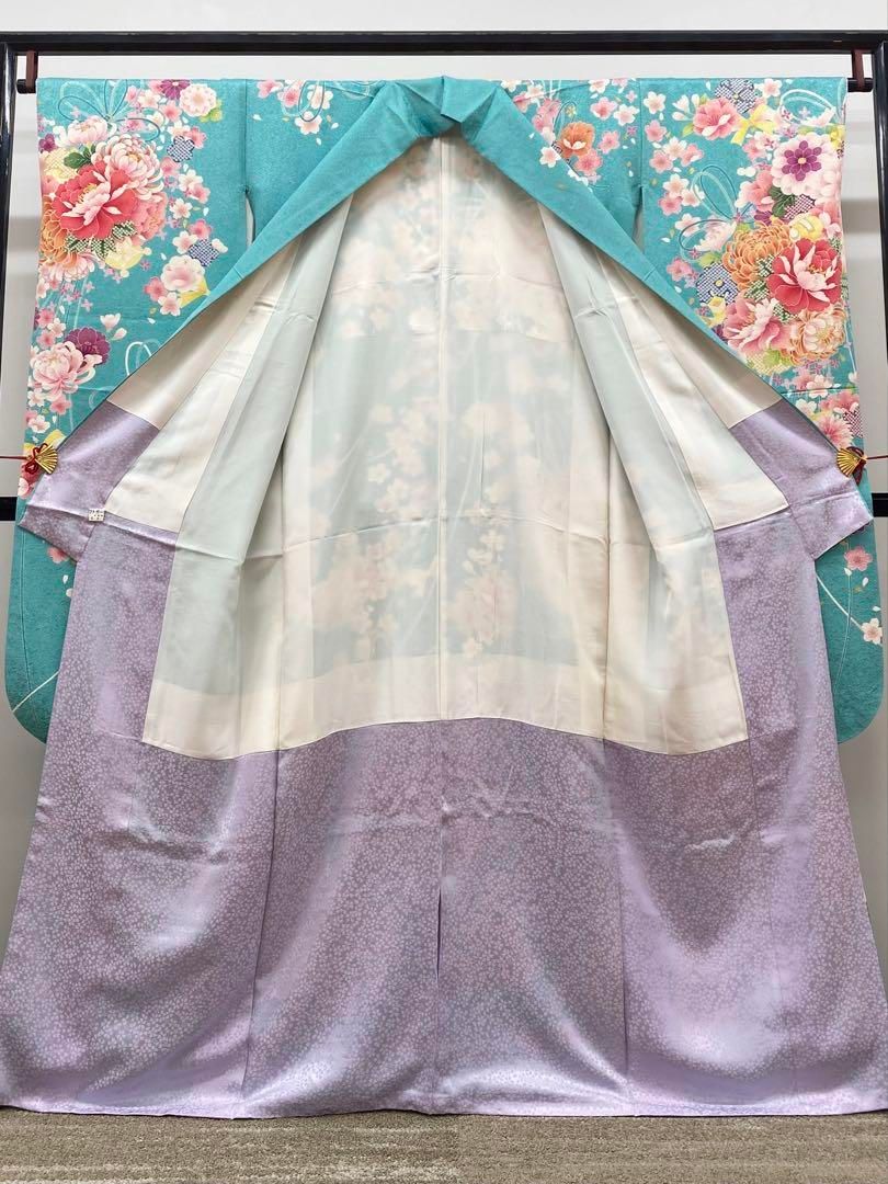 振袖 豪華 銀通し 刺繍 金駒 金彩 身丈161cm 撥水加工済 - メルカリ