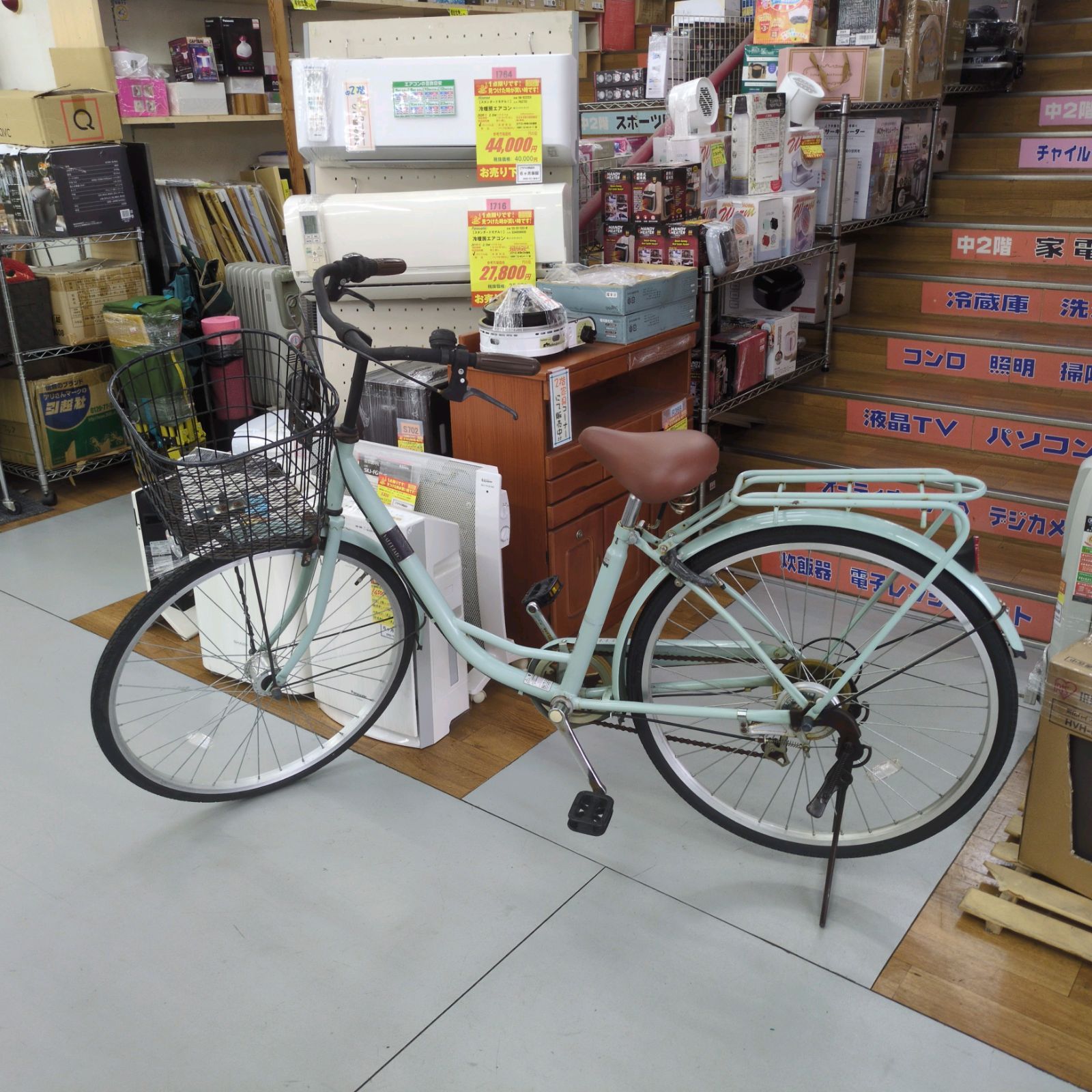 J525 ☆サビキズ有り☆普通自転車☆VALERIANO☆LEDオート☆6段☆26 