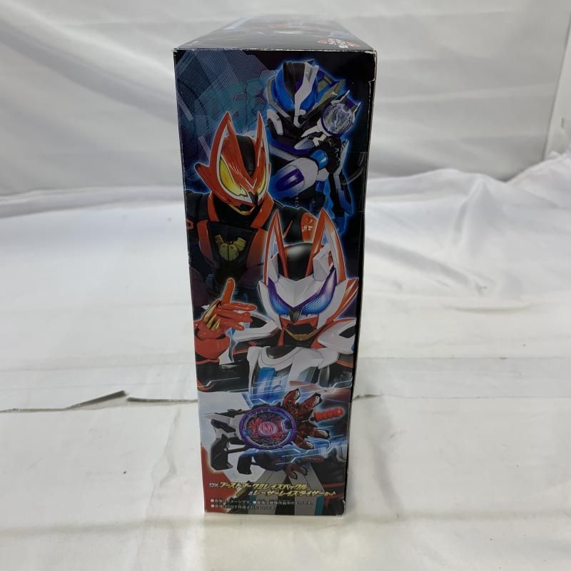 BANDAI - 新品未開封DXブーストマークⅡレイズバックル Amazon | 仮面ライダーギーツ DXブーストマークIIレイズバックル