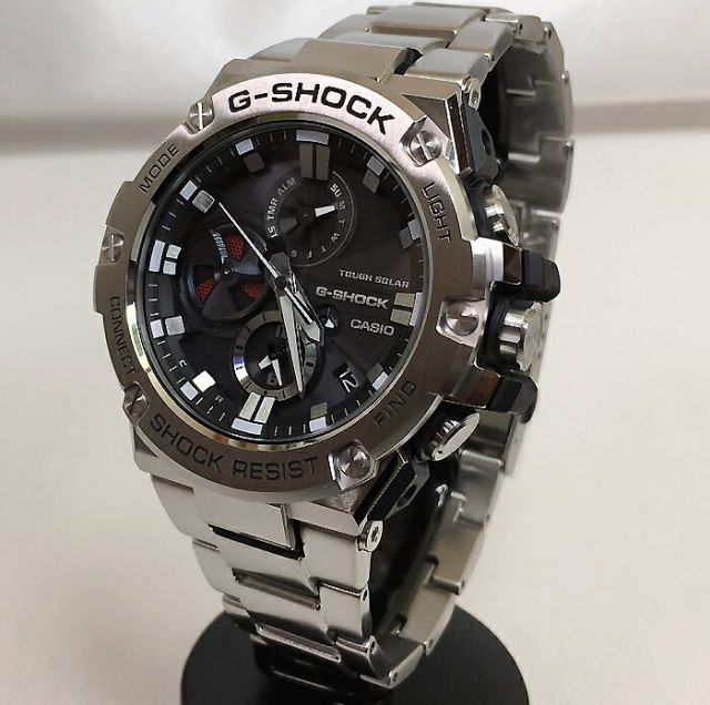 【極美品】G-SHOCK GST-B100 電波ソーラー　海外セレブ愛用　メンズ 極美品】G-SHOCK GST-B100 電波ソーラー 海外セレブ愛用 メンズ