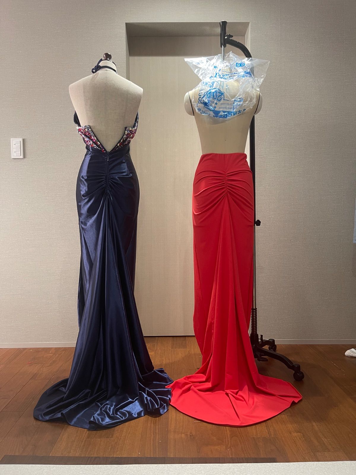  1着 JBBF フィットモデル ドレス マッスルゲート SSA ポージングウォーキング 洗えるスカート朱赤 その他 スカート