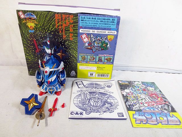美品 バンダイ 元祖SDガンダムワールド フルアーマーナイトガンダム