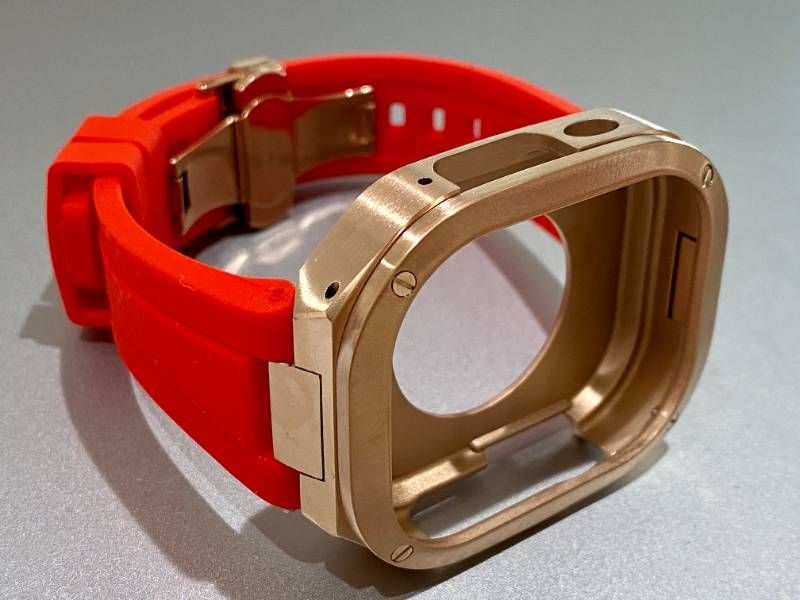 ローズレッド AppleWatchカバーケース 脱着 簡単 保護 49㎜ Ultra カスタム ステンレス ベルト ラバー バンド アップルウォッチ対応