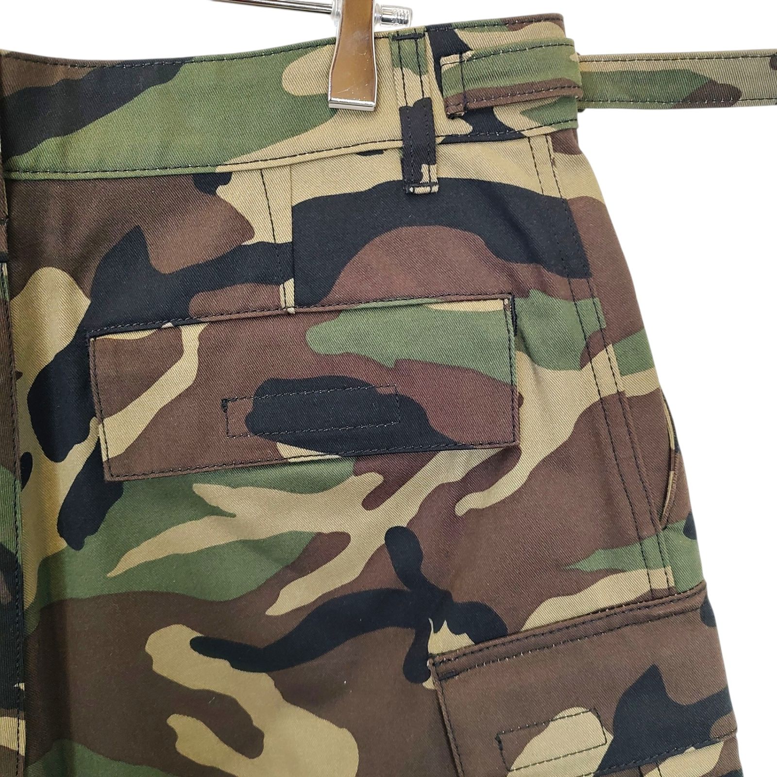 VETEMENTS ヴェトモン 25SS CARGO SHORTS カモフラ カーゴ ショート