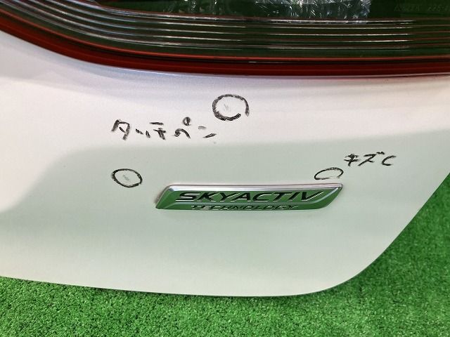 アテンザ GJ2FW バックドア・リアゲート XD ニホンイタ M28Q8 GHY3-62  