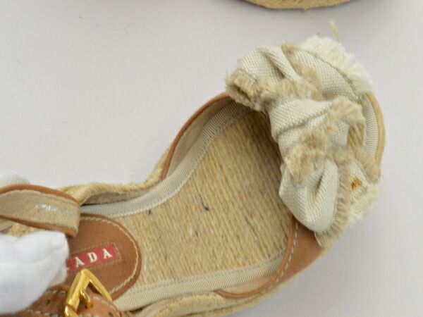 PRADA ベージュ レザー エスパドリーユ PRADA ビジュー付き