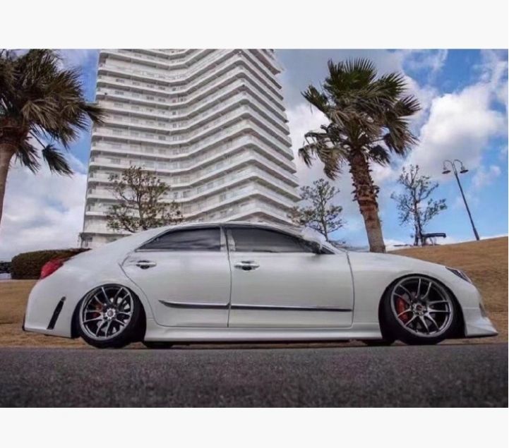 パールホワイトトヨタマークX GRX系サイドステップ サイドスカート