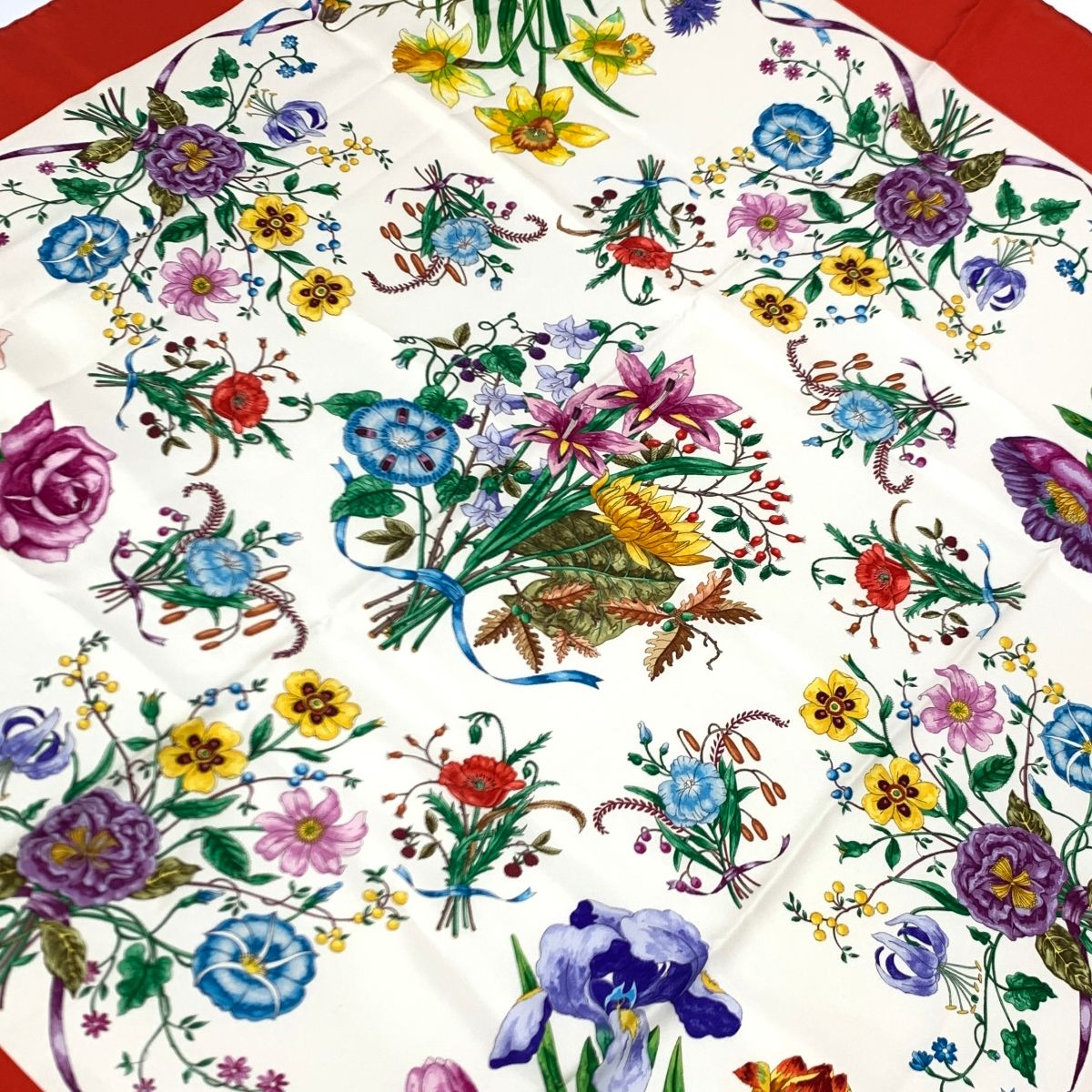 GUCCI グッチ フローラ スカーフ ホワイト×レッド 花柄 シルク