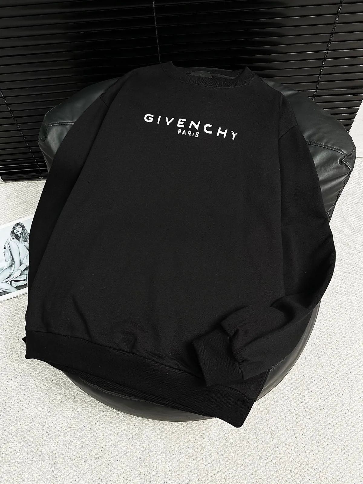 GIVENCHY クラシック・モノグラム・ロゴ・プリント・クルーネック・テリー・ジャンパー