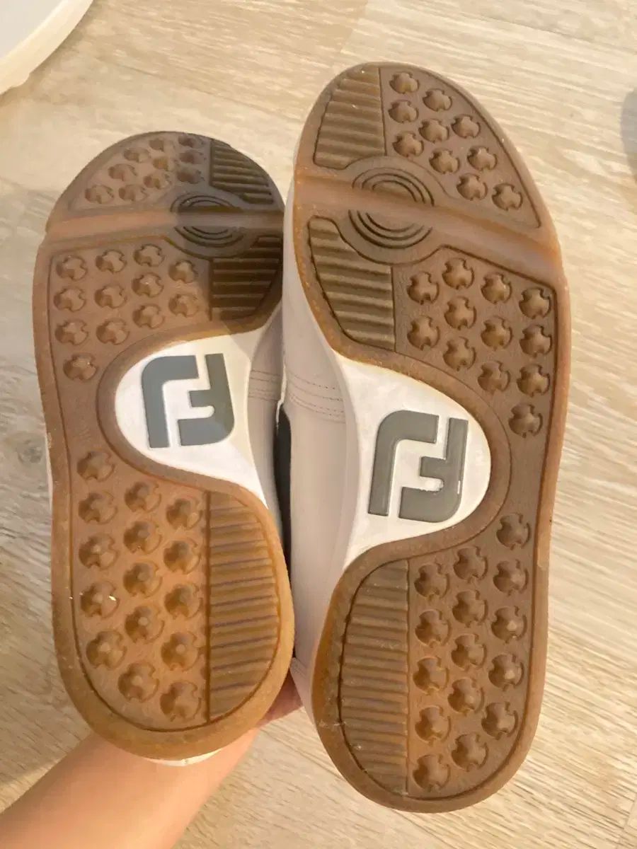 フットジョイ ゴルフシューズ