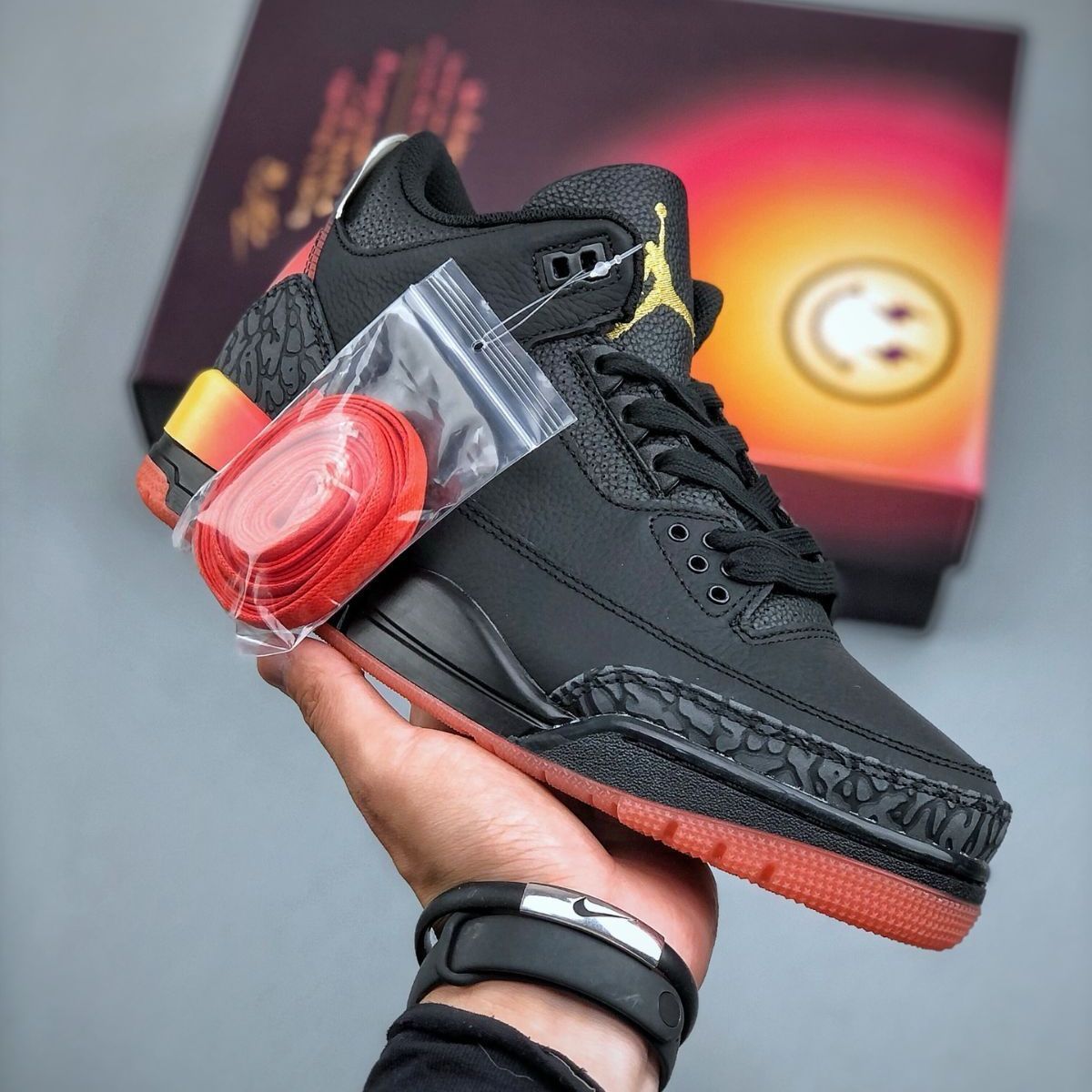 限定 未使用 ナイキ スニーカー J Balvin x NIKE Air Jordan 3 