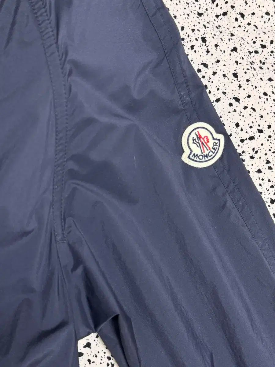 美品】MONCLERモンクレール ウインドブレーカー キッズ 2a 92