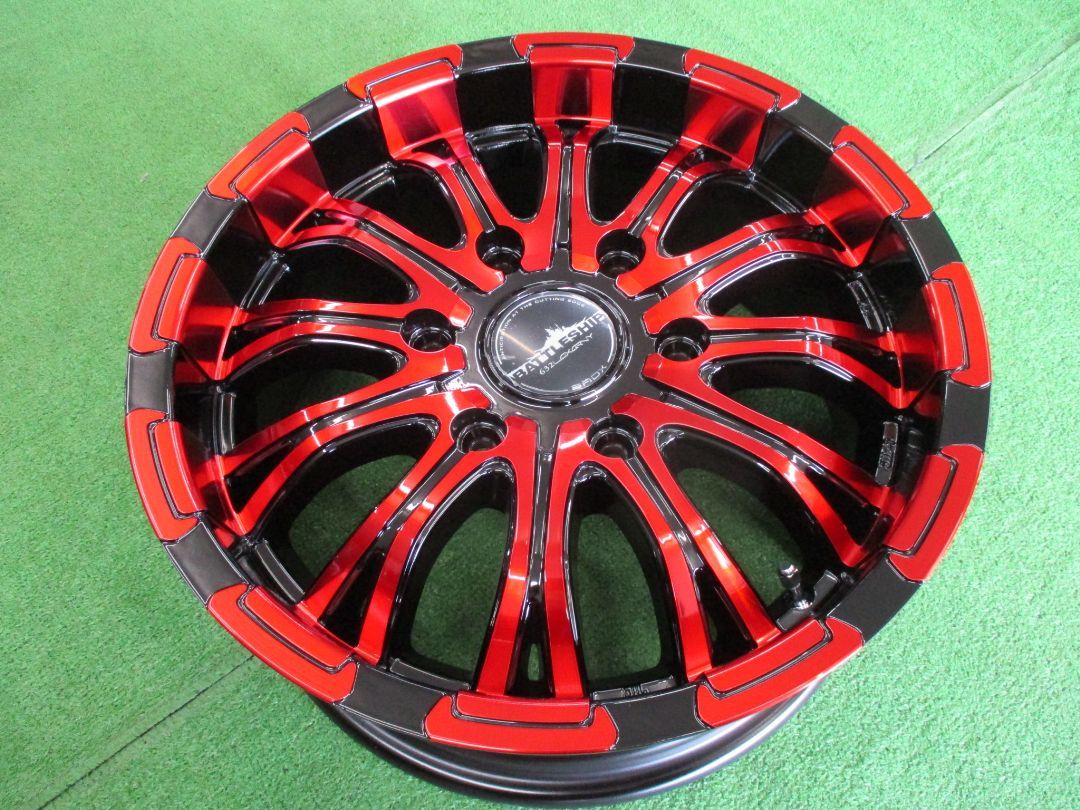 ロクサーニ バトルシップリミテッドレッド16インチ4本セット み