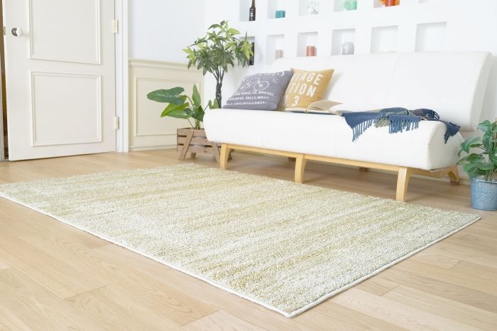 3営業日で発送 スミノエ Suminoe ラグ リュストル 柔らかいタッチ感 上品な光沢感のあるナイロン糸を使用した 耐久性に優れた防炎ラグ 13440047