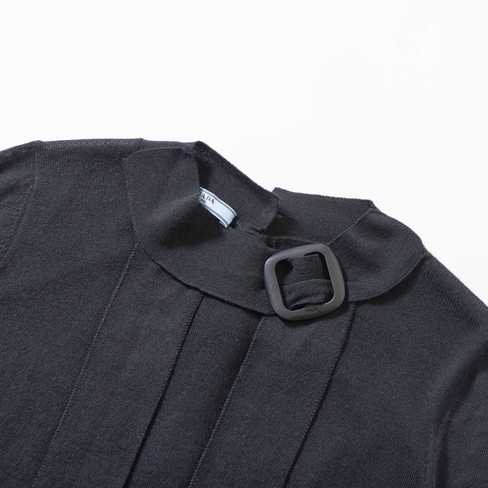専用です☆正規店購入PRADAプラダパフスリーブニットトップス黒ブラック PRADA パフスリーブ ニット トップス 黒