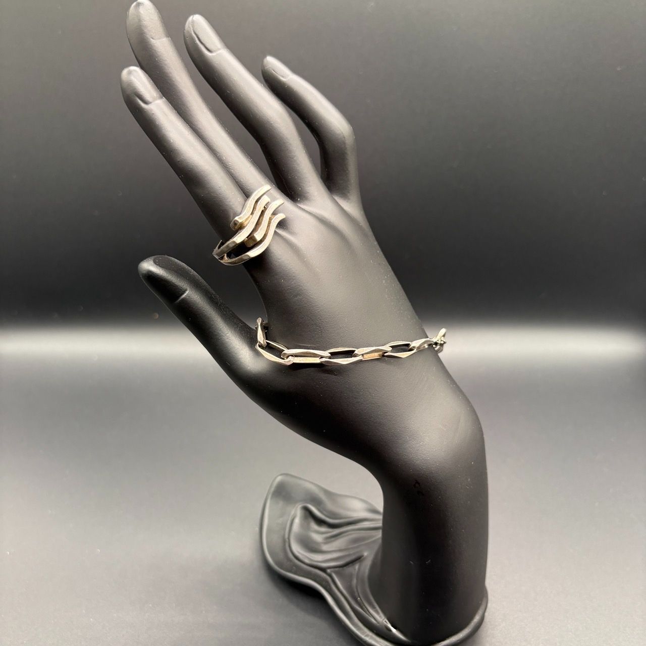 ずっしり 66gインディアンジュエリー シルバー925 バングル インレイ