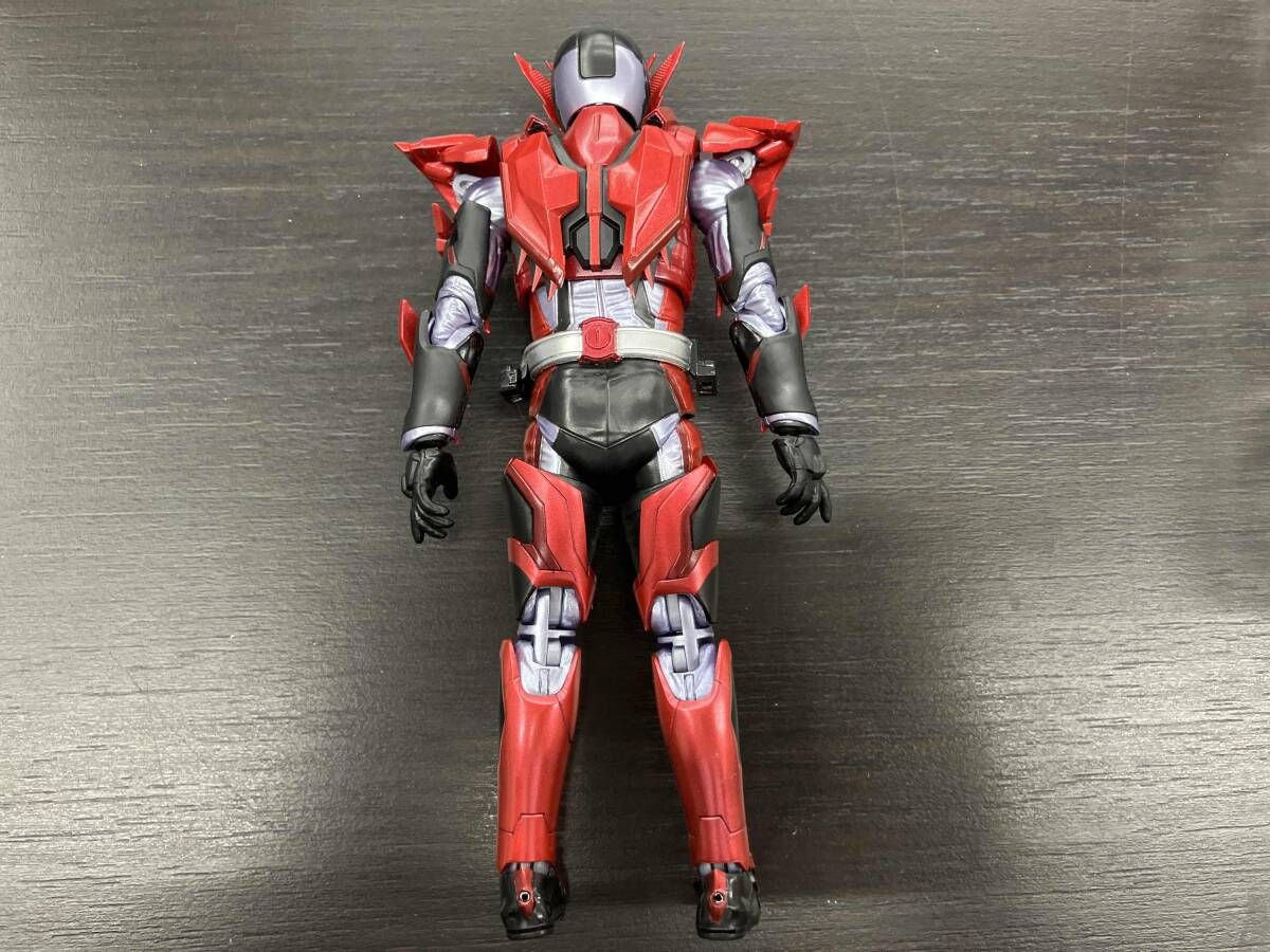 限定S.H.Figuarts 仮面ライダー迅 バーニングファルコン　未開封新品 Amazon.co.jp: S.H.Figuarts 仮面ライダーゼロワン 仮面ライダー