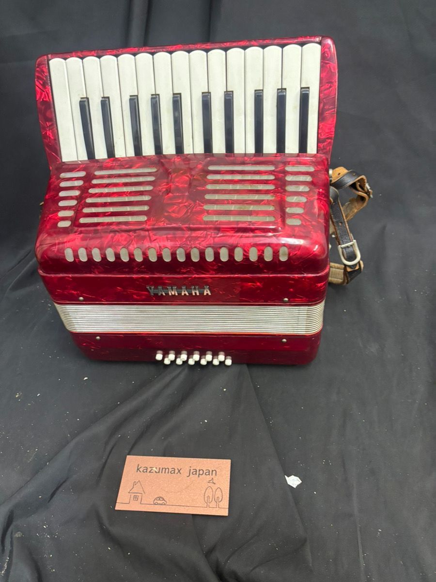 YAMAHA Accordion アコーディオン 動作品 本体のみ レッド 鍵盤楽器 ヴィンテージ ヤマハ z-2306