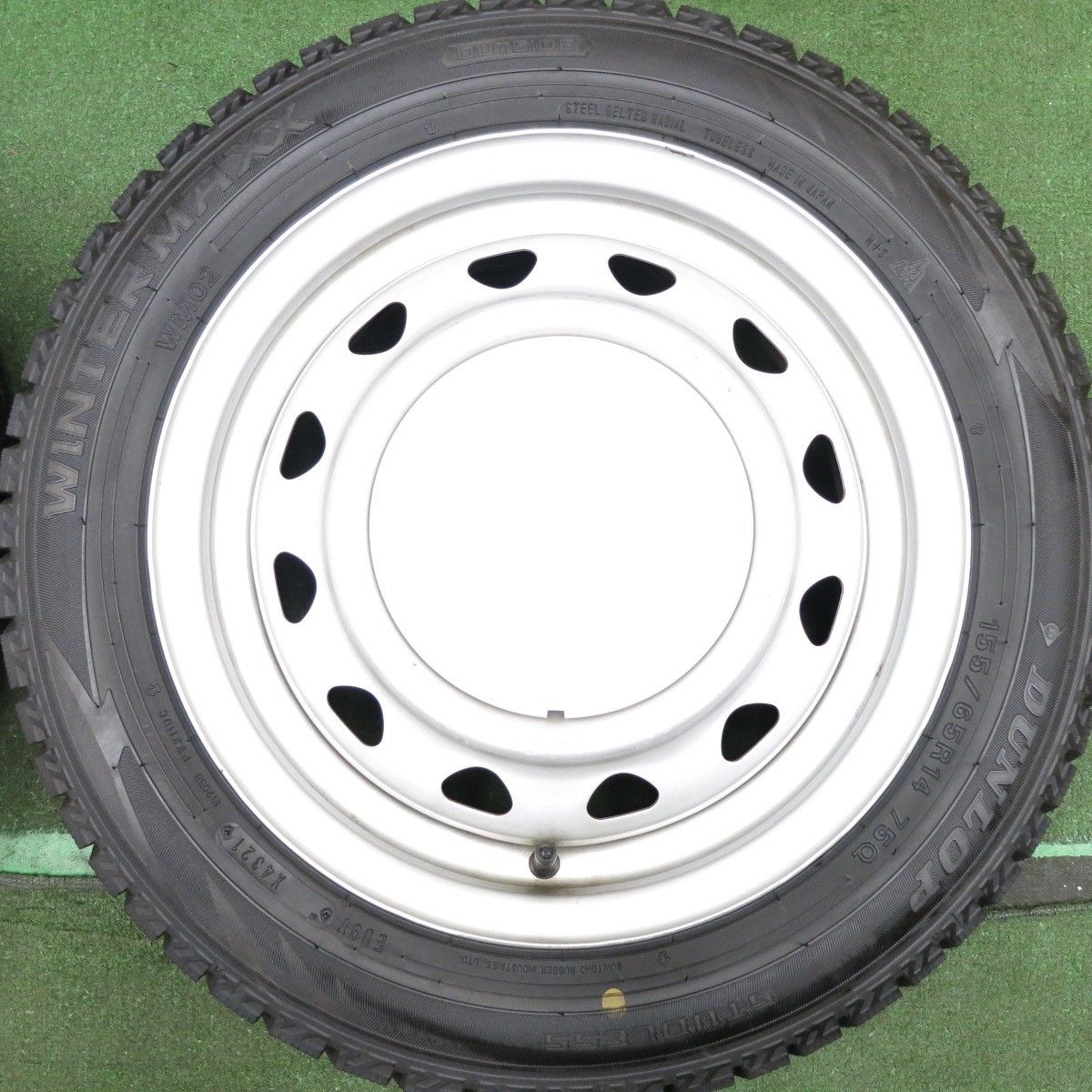 タイヤほぼ未使用！21年☆スタッドレス 155/65R14 ダンロップ 
