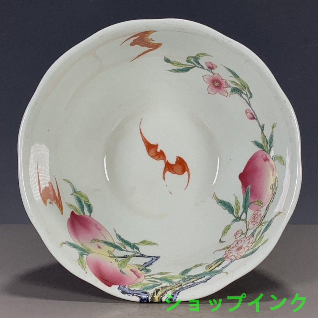 大清乾隆寿桃紋賞盤 景徳鎮 陶磁器 装飾品 現代工芸品 美術品 置物 大清乾隆寿桃紋賞盤 景徳鎮 陶磁器 装飾品 現代工芸品 美術品