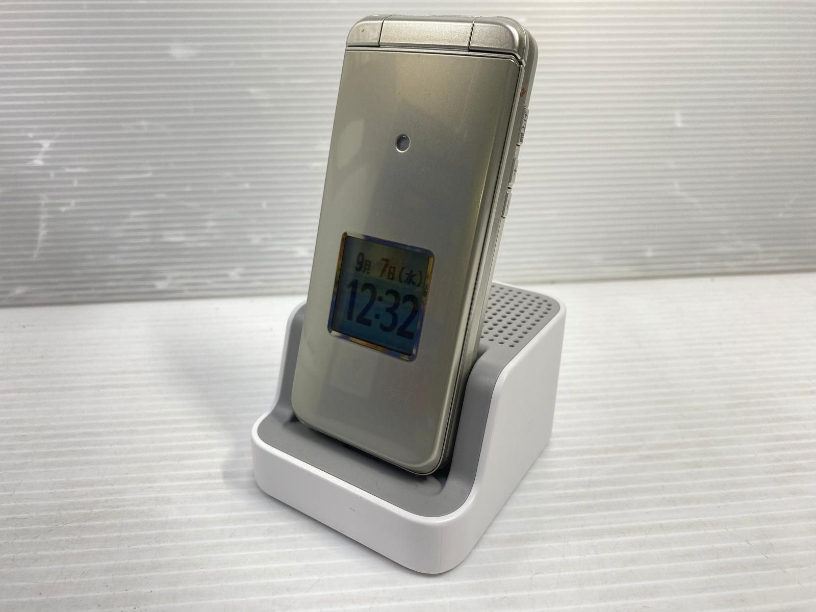 京セラかんたんケータイ シルバー KYF43