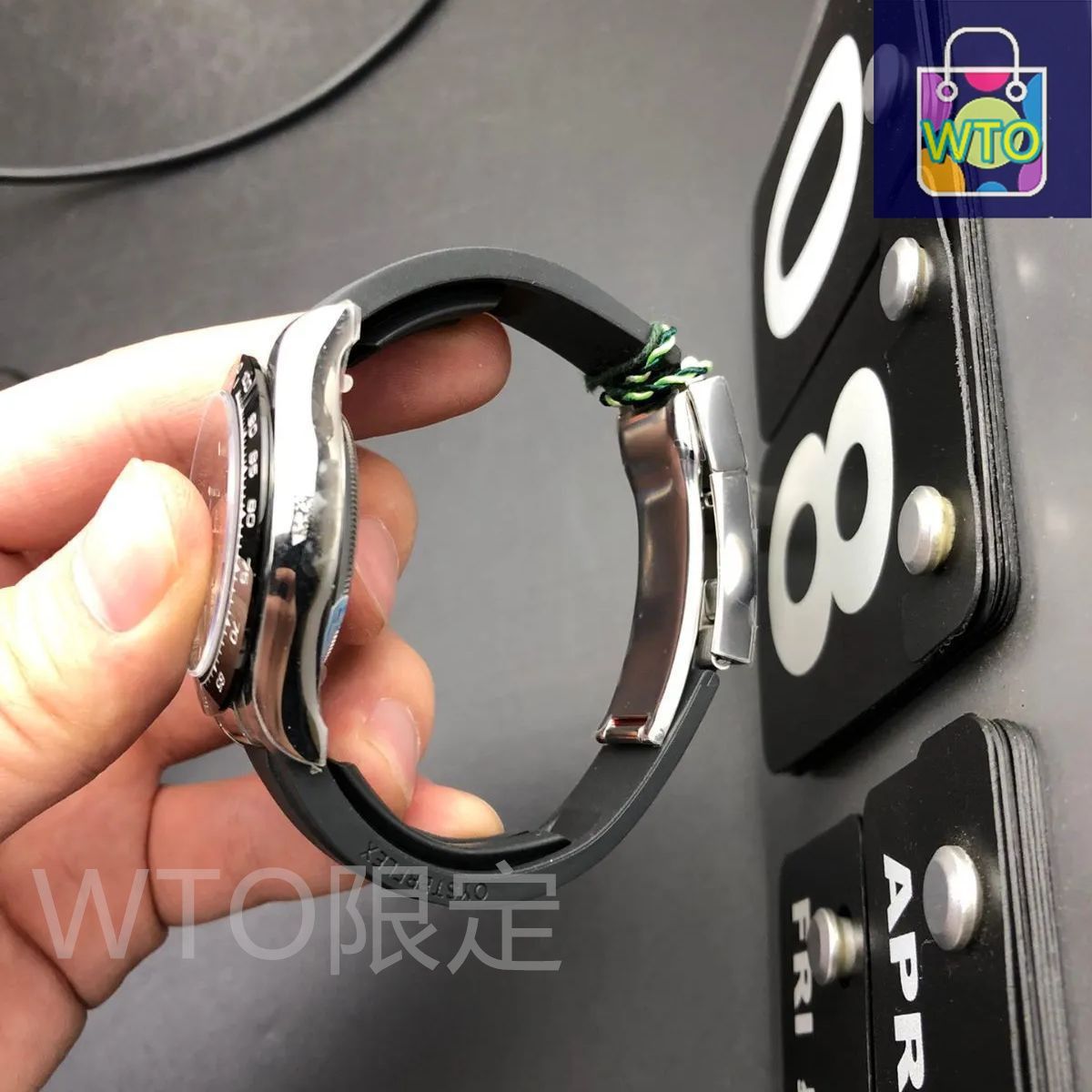 デイトナ 自動巻き 腕時計 SPQR】Ventuno dd 自動巻デイデイト腕時計 | 藤巻百貨店