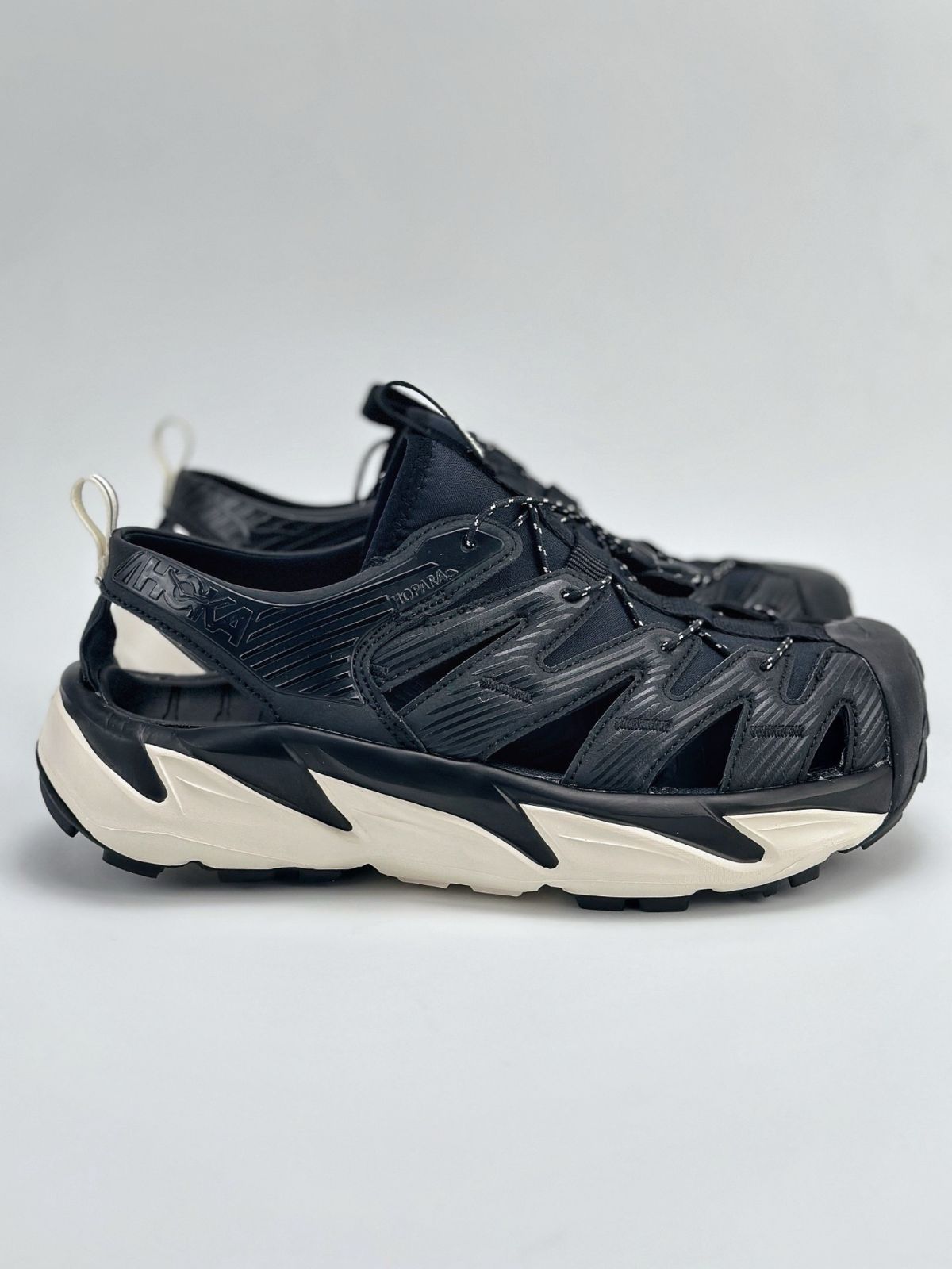 ♥ HOKA ONE ONE ホパラ Hopara 1123112 BKLB ホワイト|ブラック 水陸両用 アウトドア サンダル トレッキングシューズ スニーカー 男女兼用