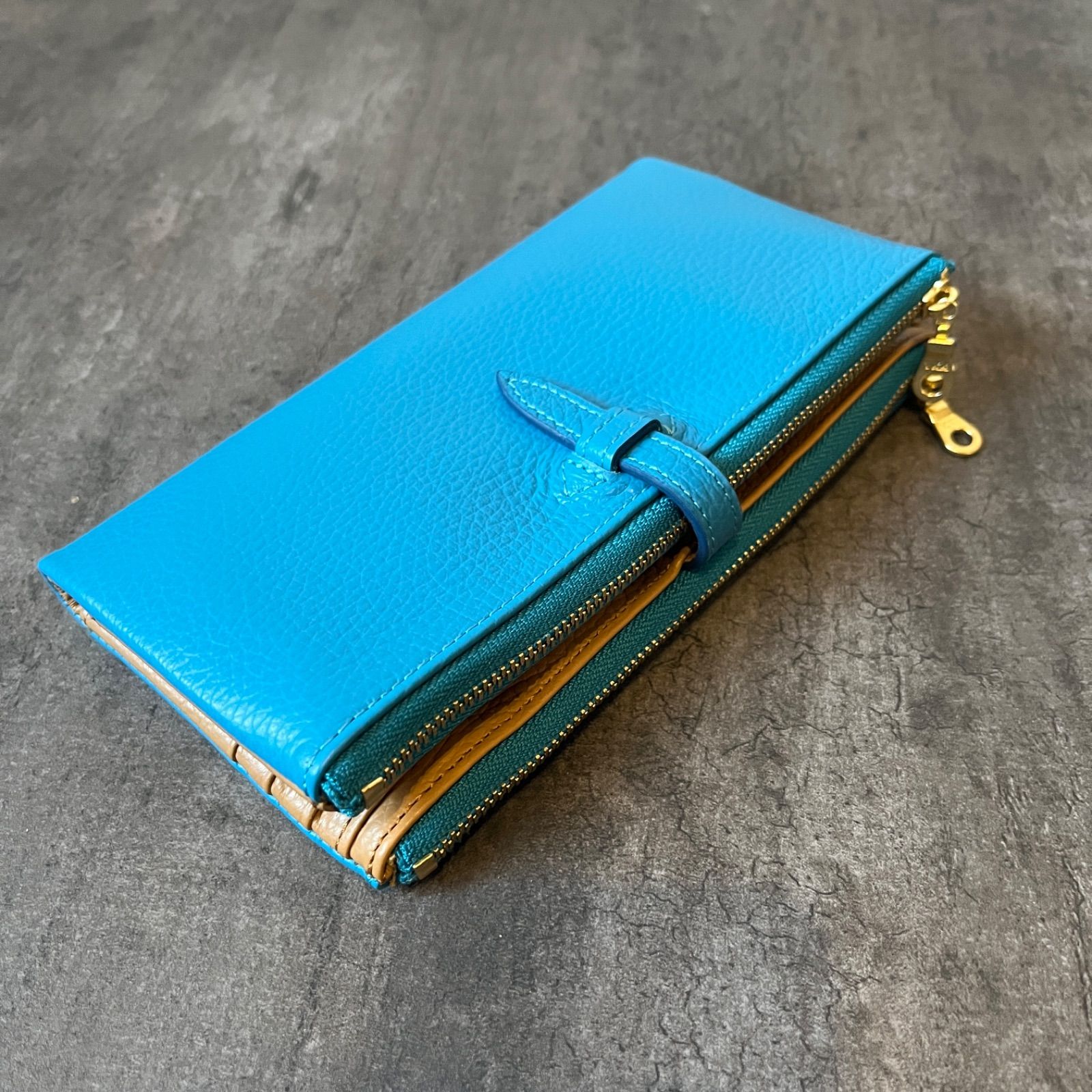 ♥ c company カンパニー ルポ スカイブルー スマホ入れ 長財布 リミテッド 財布 定価13200円